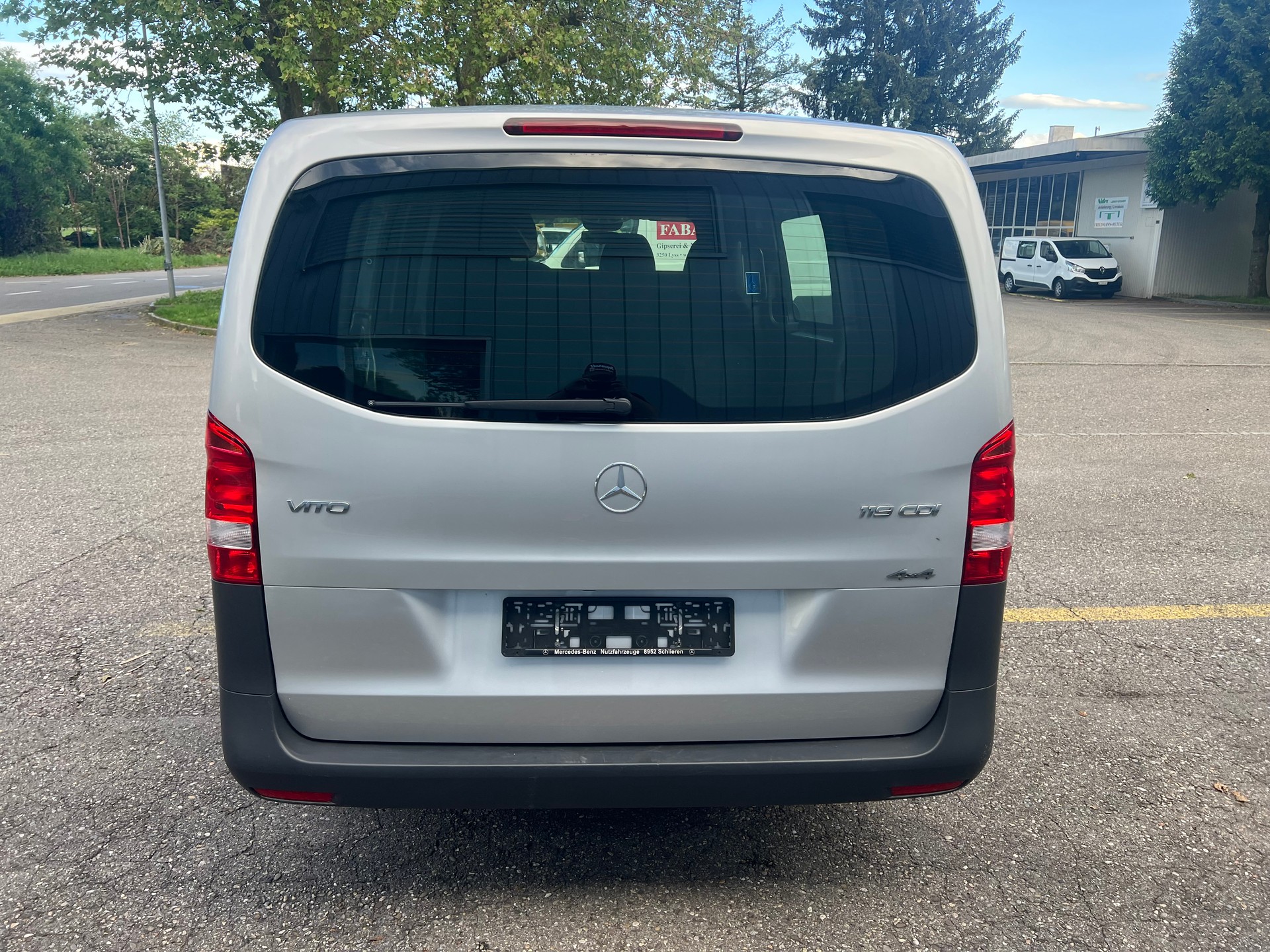 MERCEDES-BENZ Vito 119 BlueTEC L 4Matic 7G-Tronic Euro 6-image-4