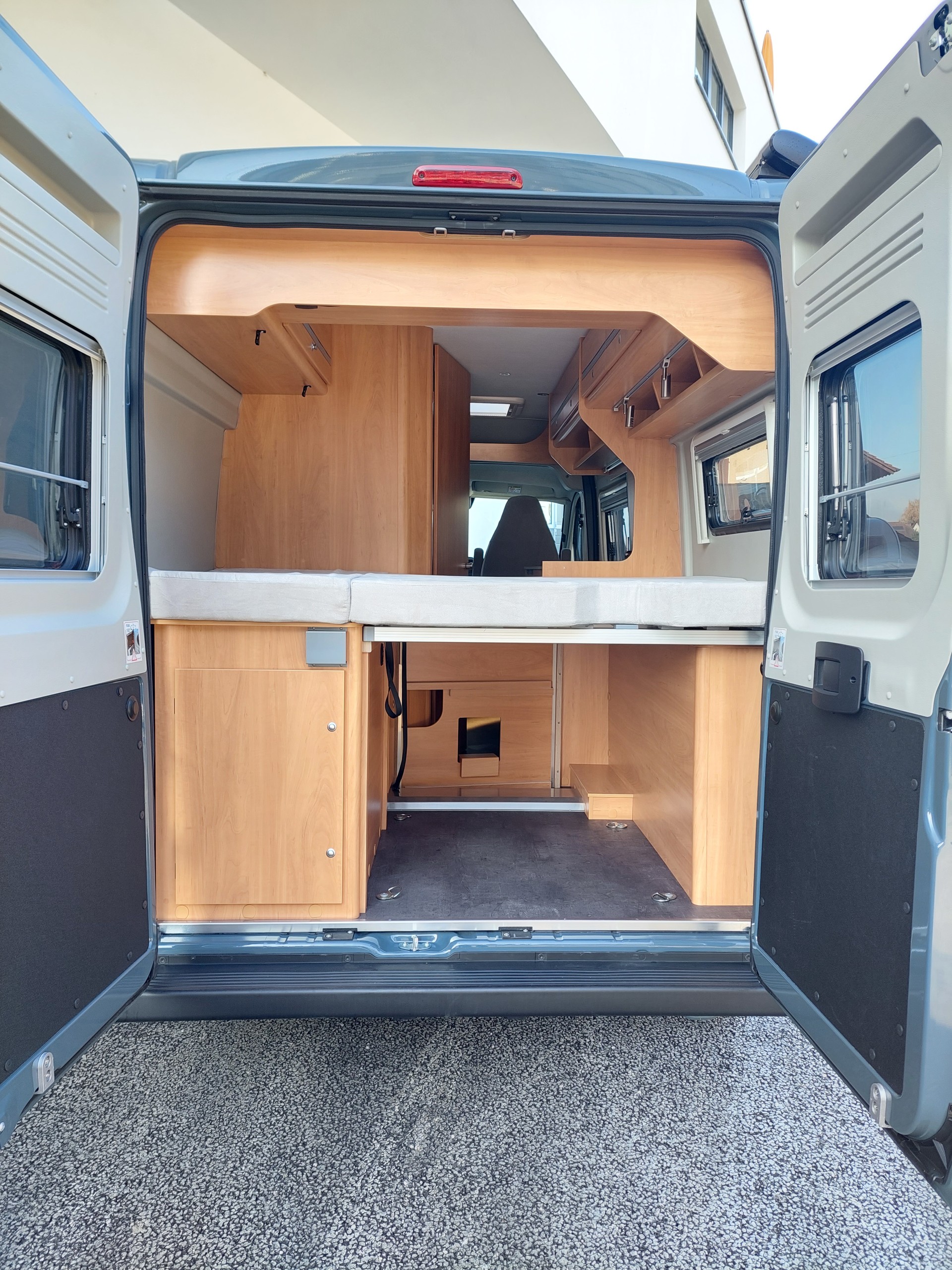PÖSSL 2 win S Plus mit Heckdoppelbett!-image-5