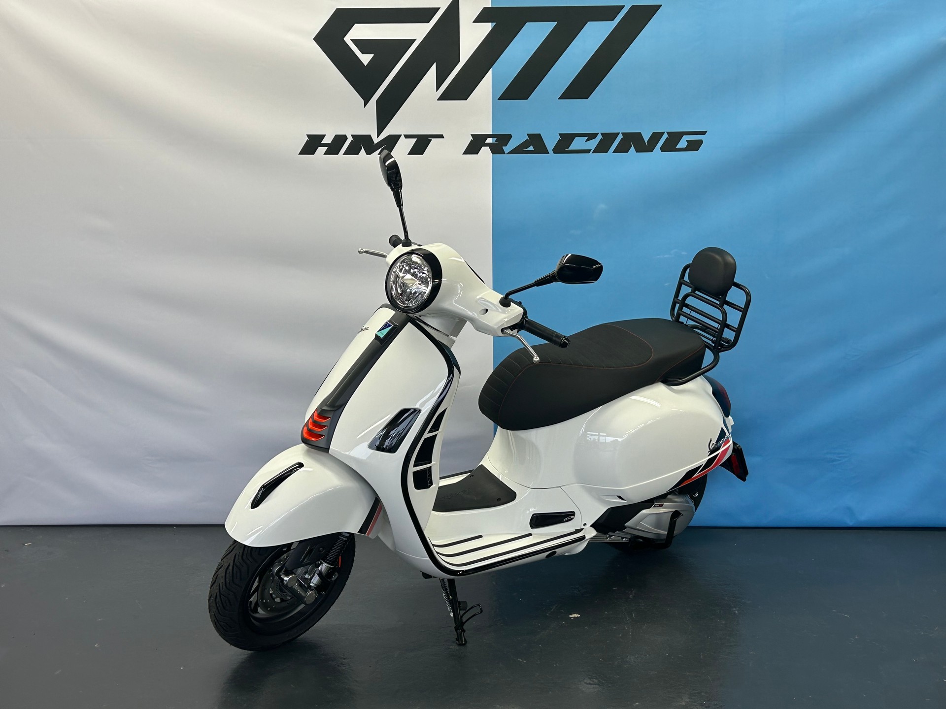 PIAGGIO Vespa GTS 125 Super Sport level ll-image-3