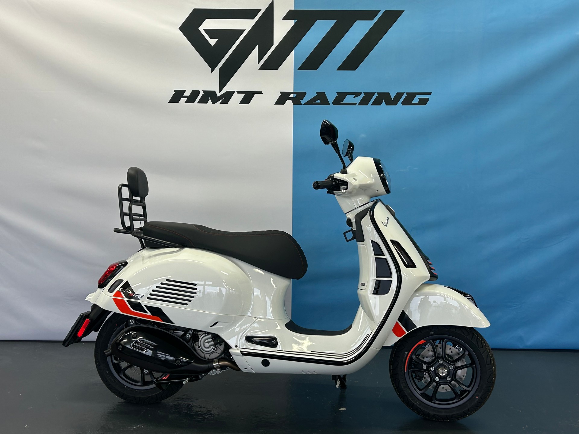 PIAGGIO Vespa GTS 125 Super Sport level ll-image-1