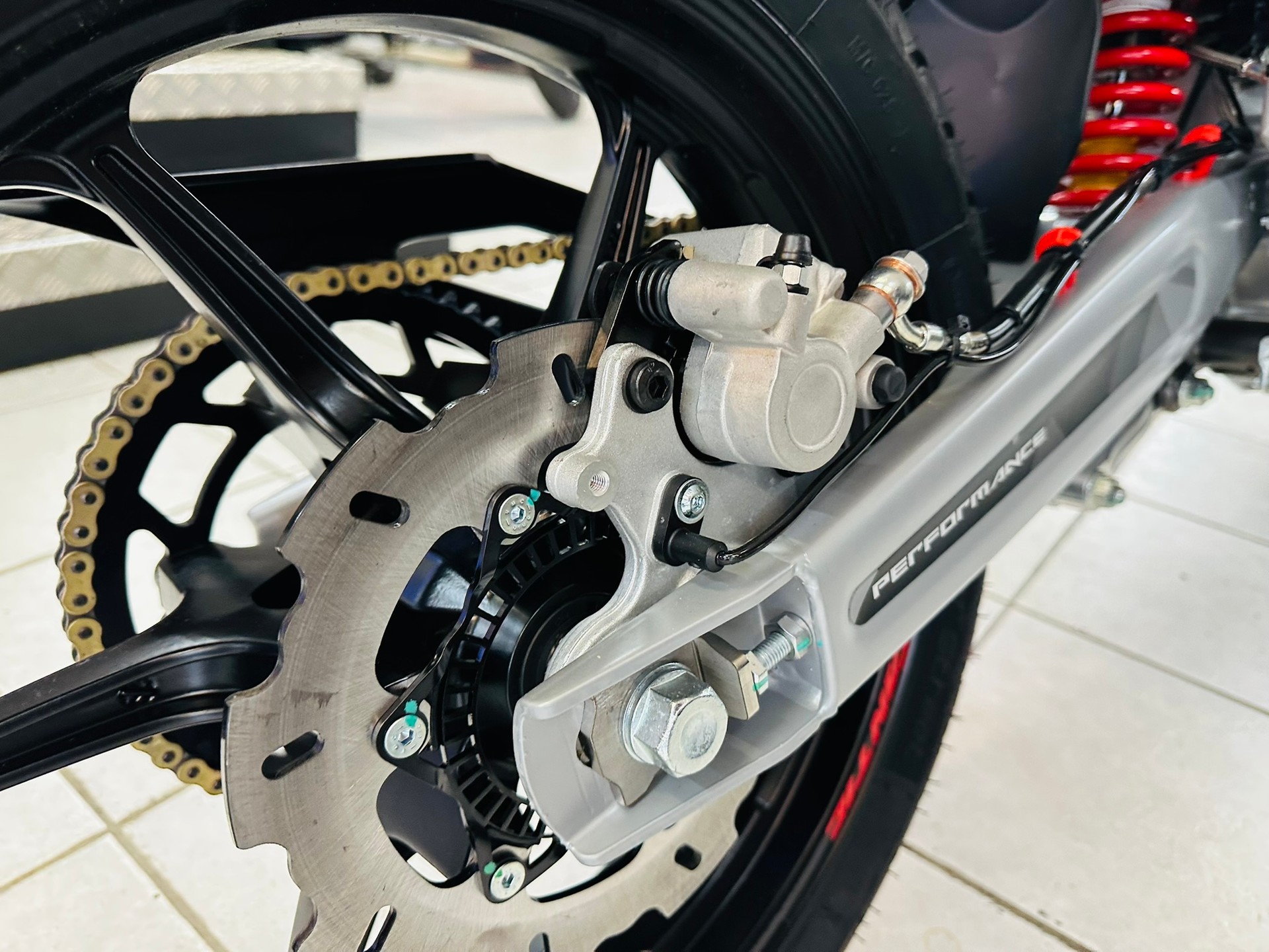 FANTIC XMF 125 Performance Motard-image-3