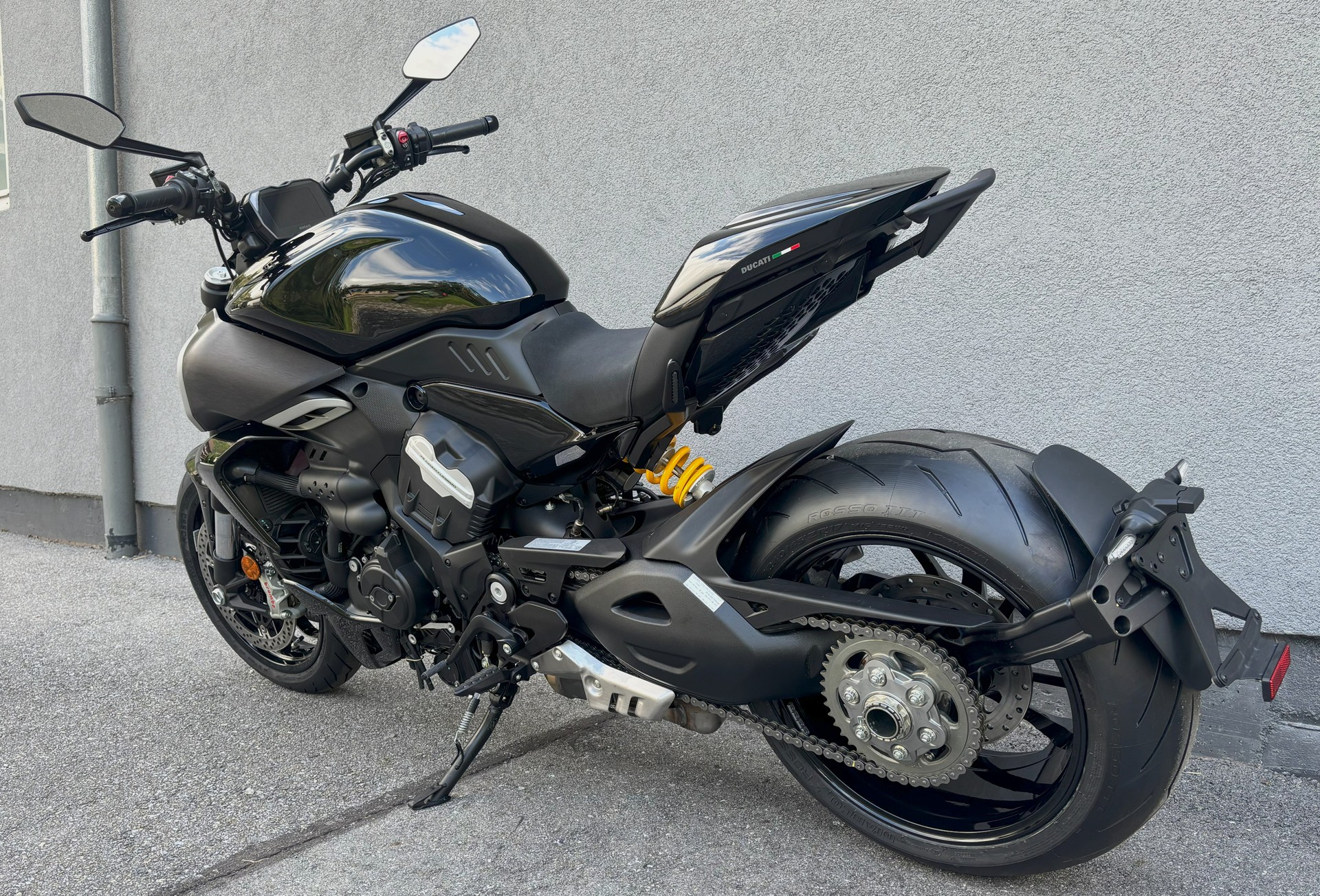 DUCATI Diavel V4-image-4