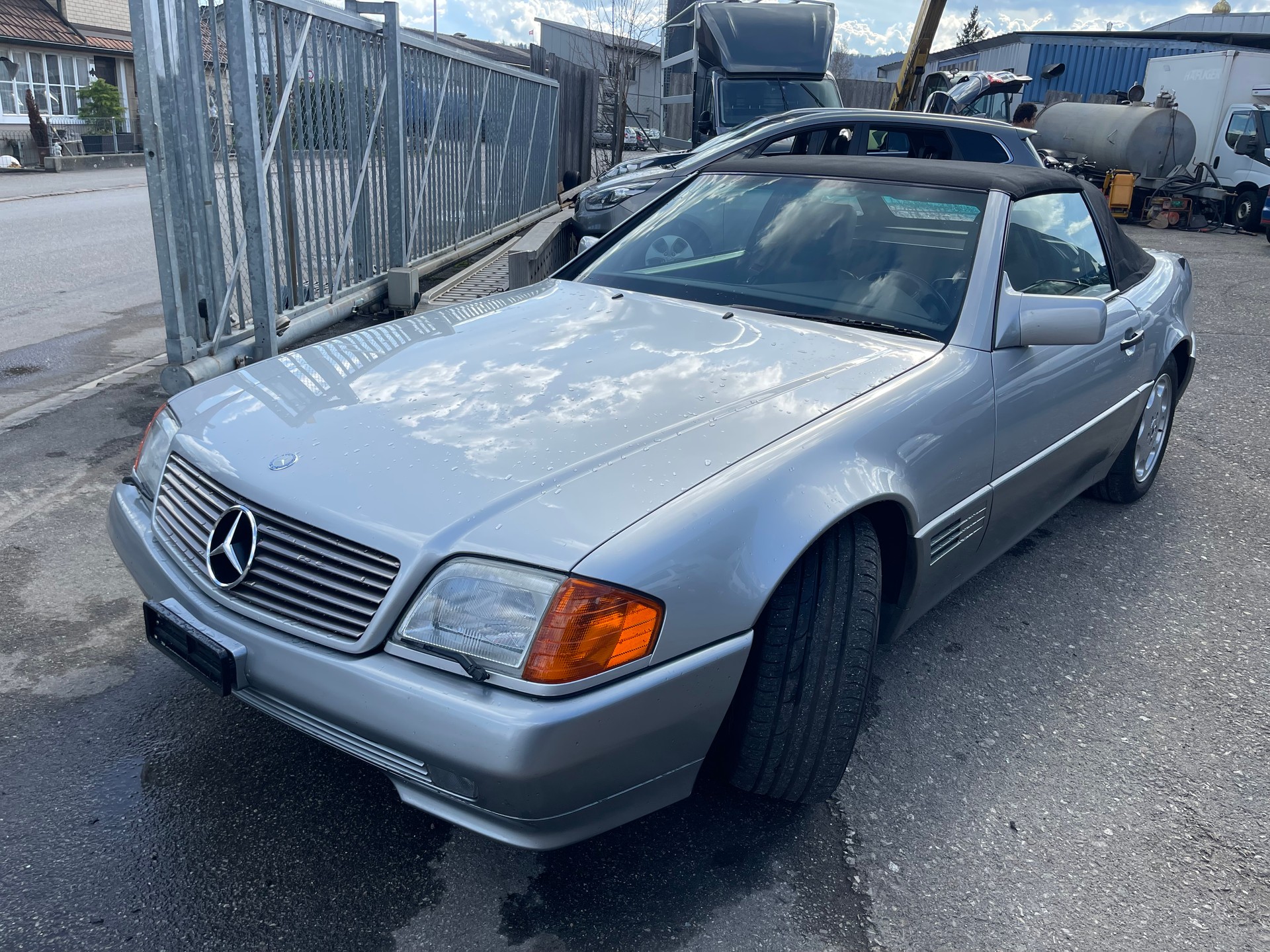 MERCEDES-BENZ SL 300-image-2