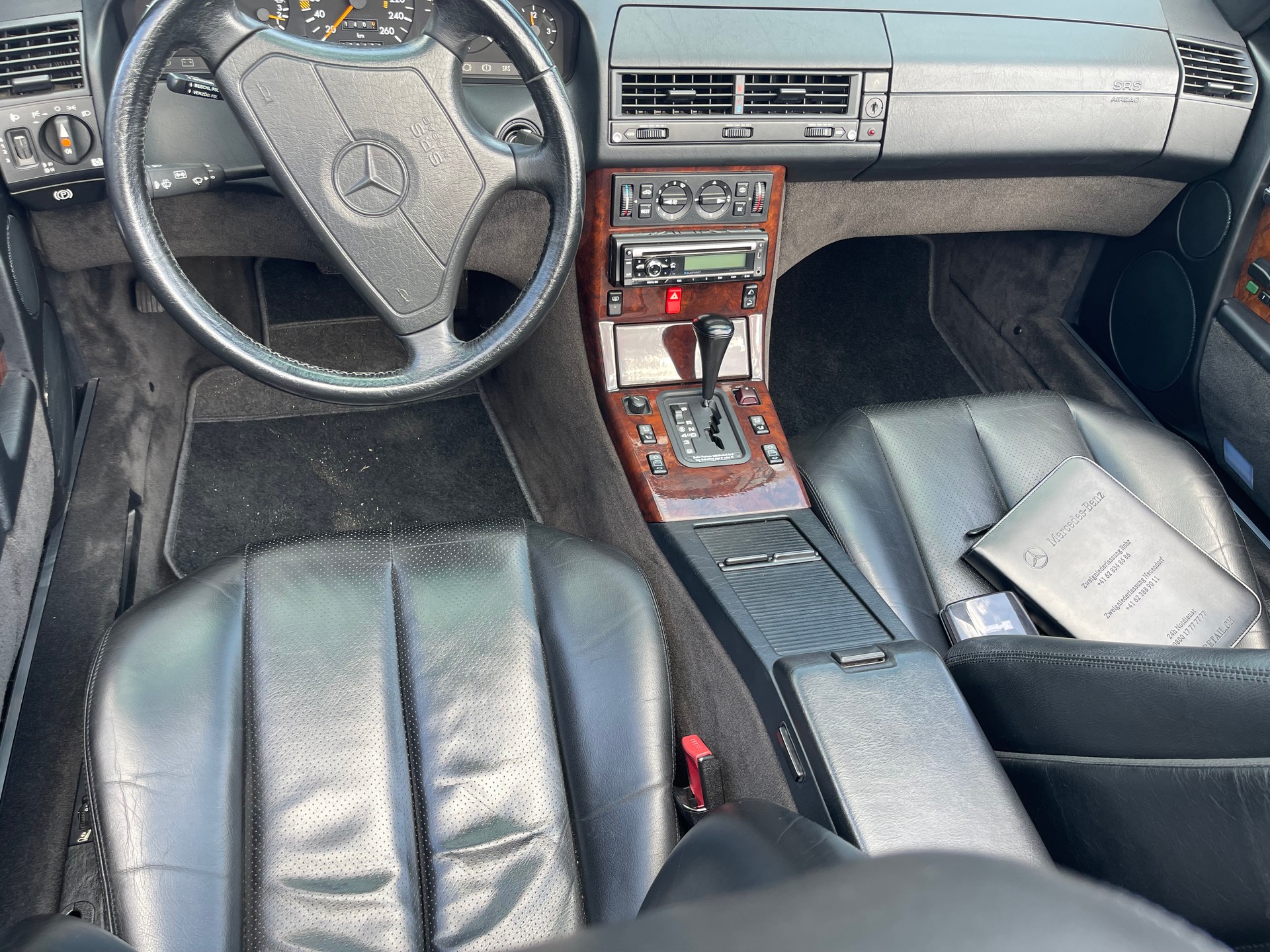 MERCEDES-BENZ SL 300-image-9