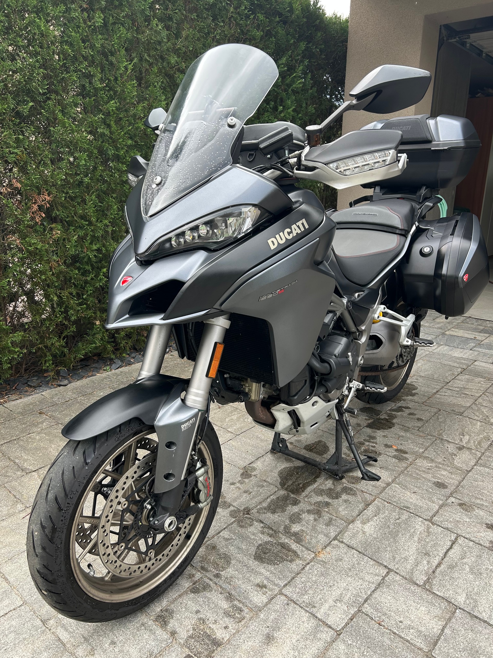 DUCATI Multistrada 1260 S Touring-image-1