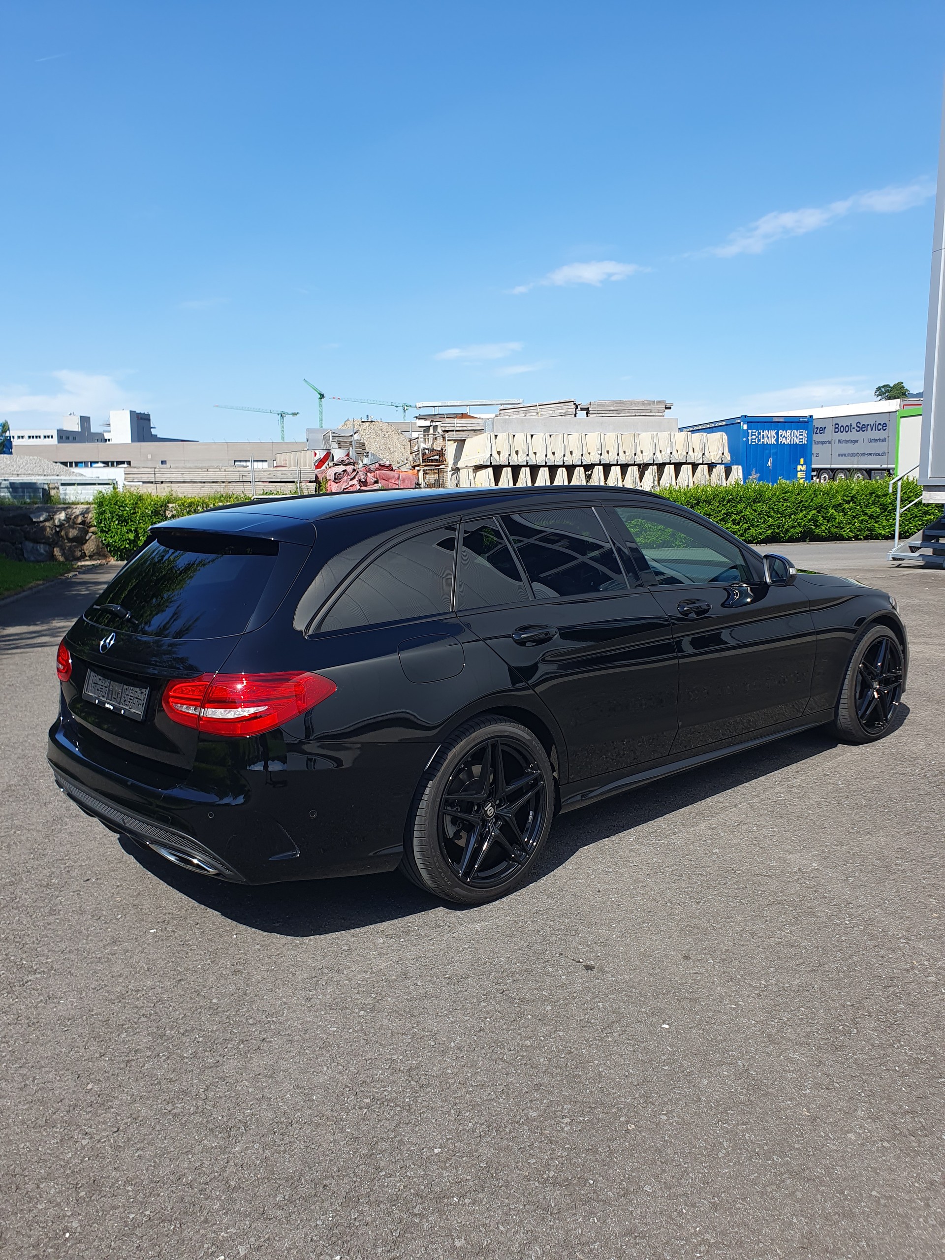 MERCEDES-BENZ C 400 AMG Line 4Matic 7G-Tronic-image-8