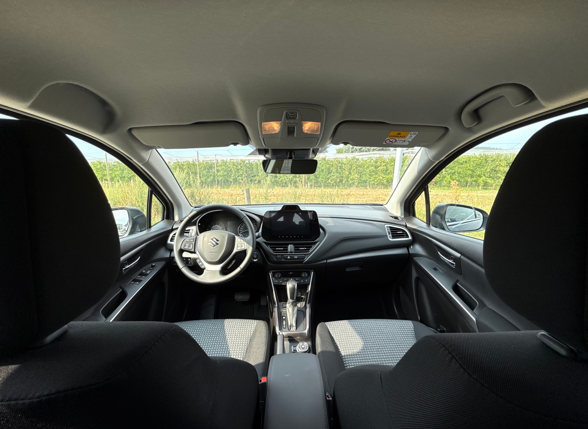 SUZUKI S-Cross 1.4 16V Compact+ MHD 4WD Automatic-image-9