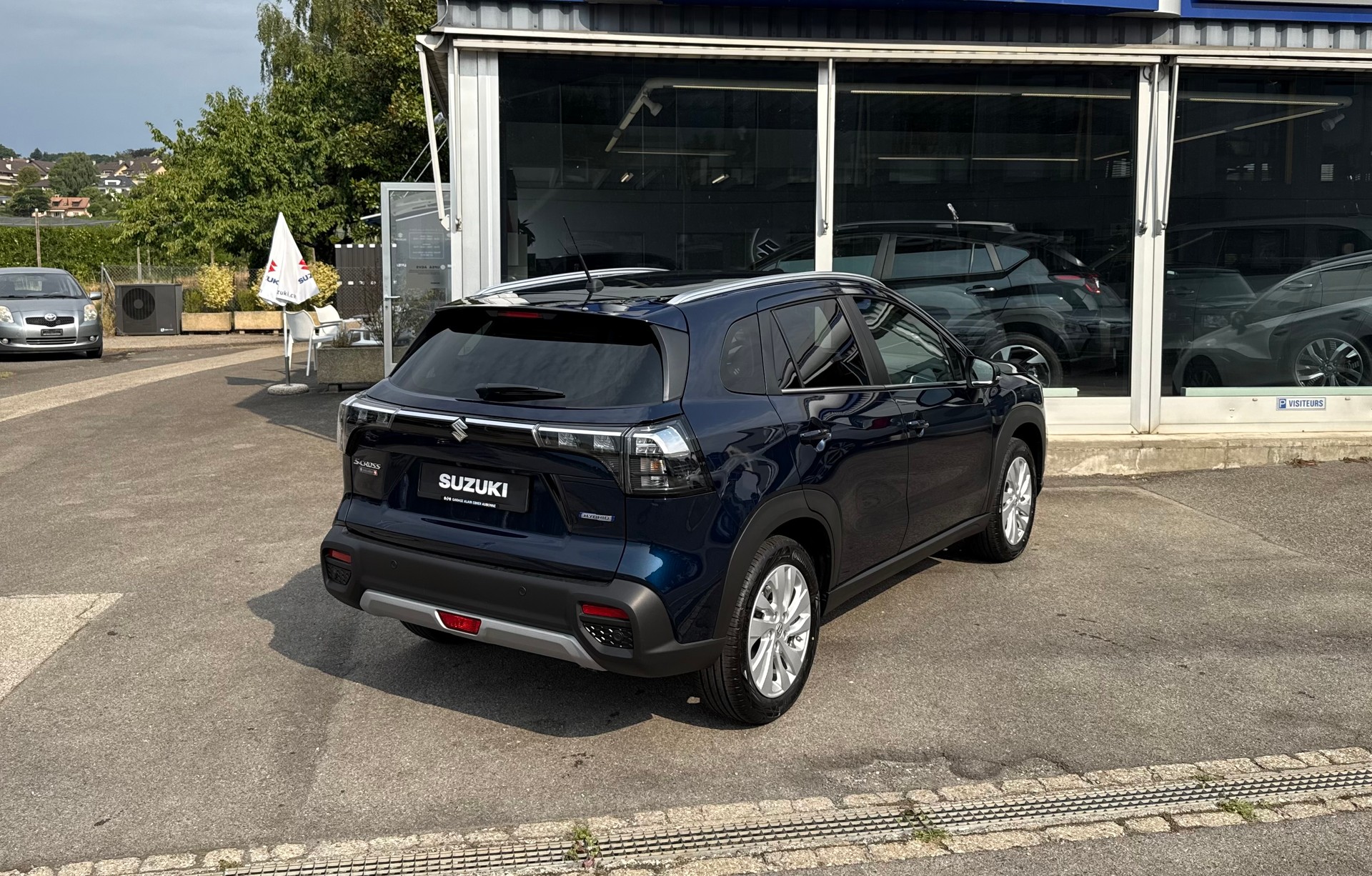 SUZUKI S-Cross 1.4 16V Compact+ MHD 4WD Automatic-image-5