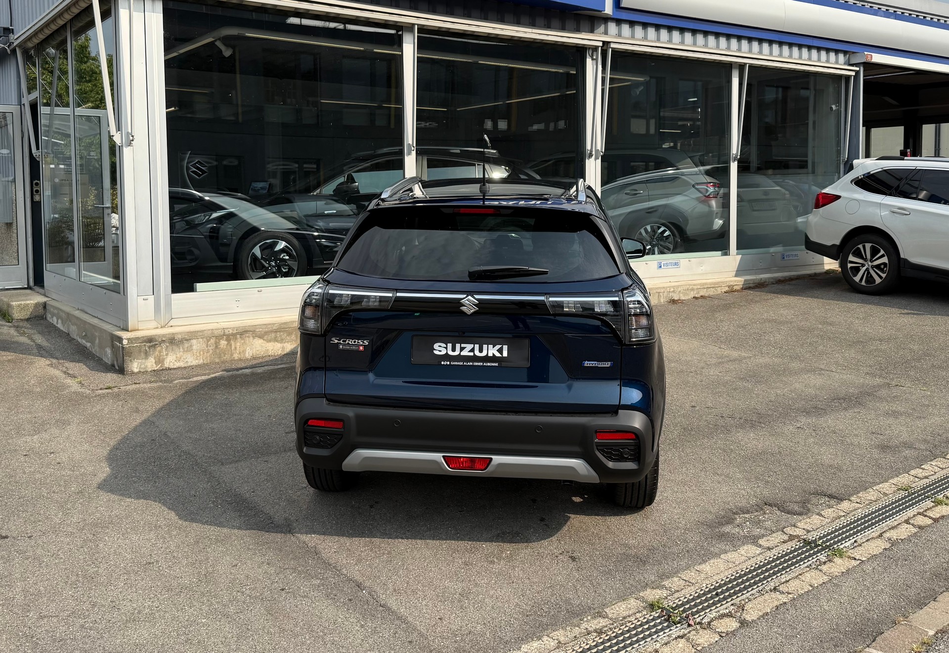 SUZUKI S-Cross 1.4 16V Compact+ MHD 4WD Automatic-image-4
