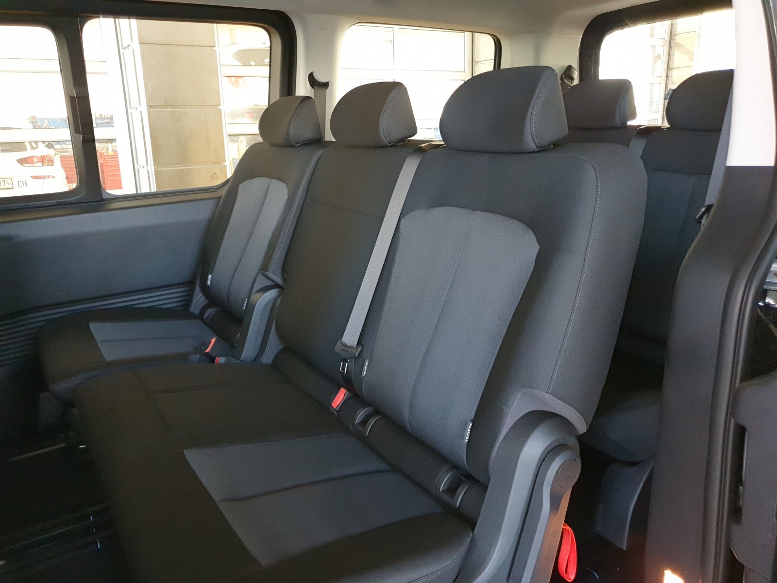 HYUNDAI Staria Wagon 1.6 GDi HEV Amplia-image-6