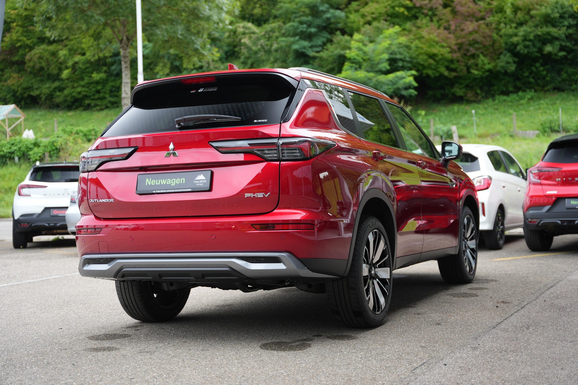 MITSUBISHI Outlander 2.4 PHEV Intense 4x4-image-4