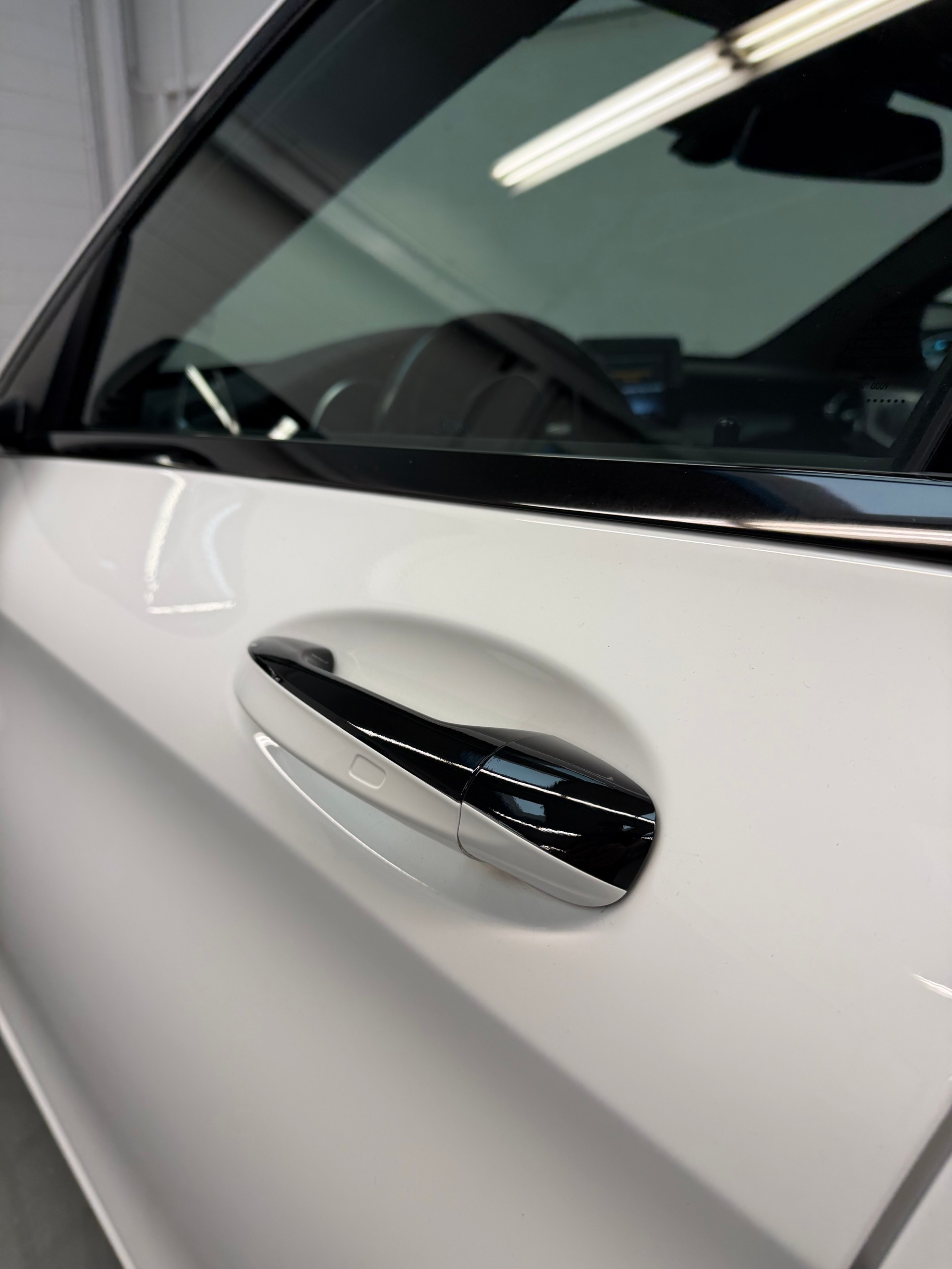 MERCEDES-BENZ C 43 AMG ( C63 S AMG Bodykit ) 4Matic 7G-Tronic Limited White Black Performance 420 PS 2 Jahre Garantie-image-12