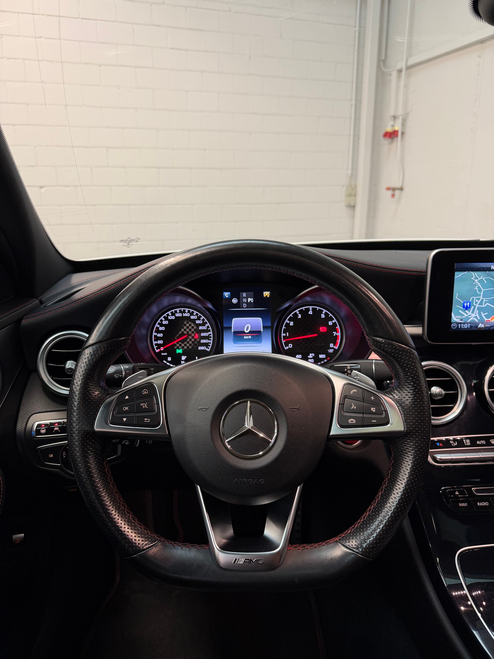 MERCEDES-BENZ C 43 AMG ( C63 S AMG Bodykit ) 4Matic 7G-Tronic Limited White Black Performance 420 PS 2 Jahre Garantie-image-14