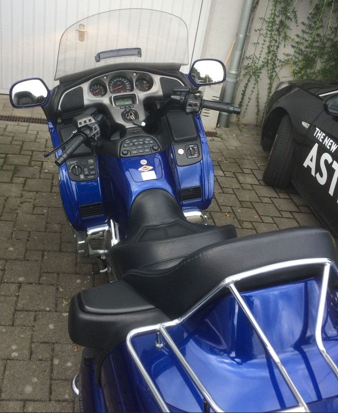 HONDA GL 1800 A Goldwing-image-5