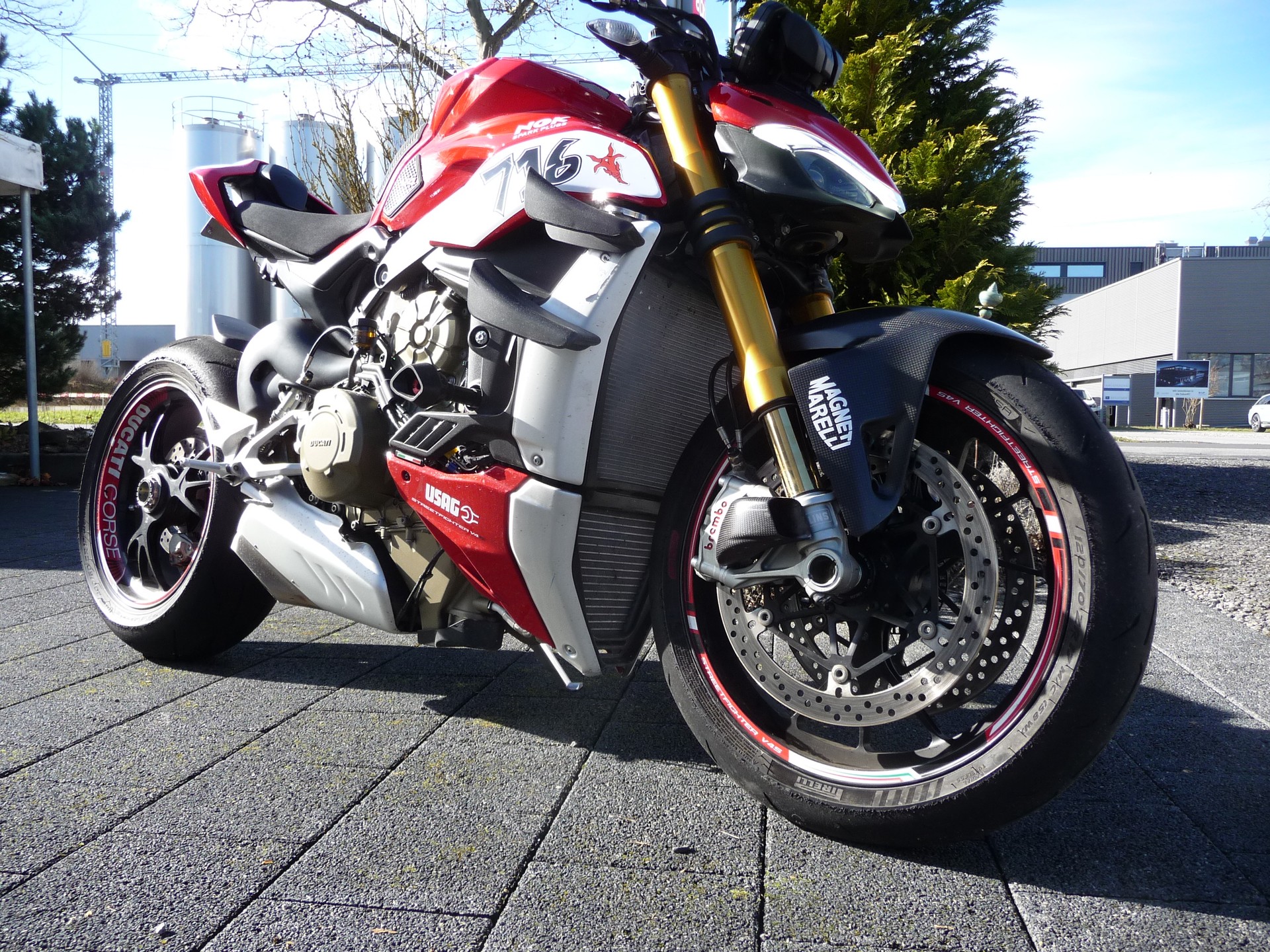 DUCATI Streetfighter V4 S-image-7