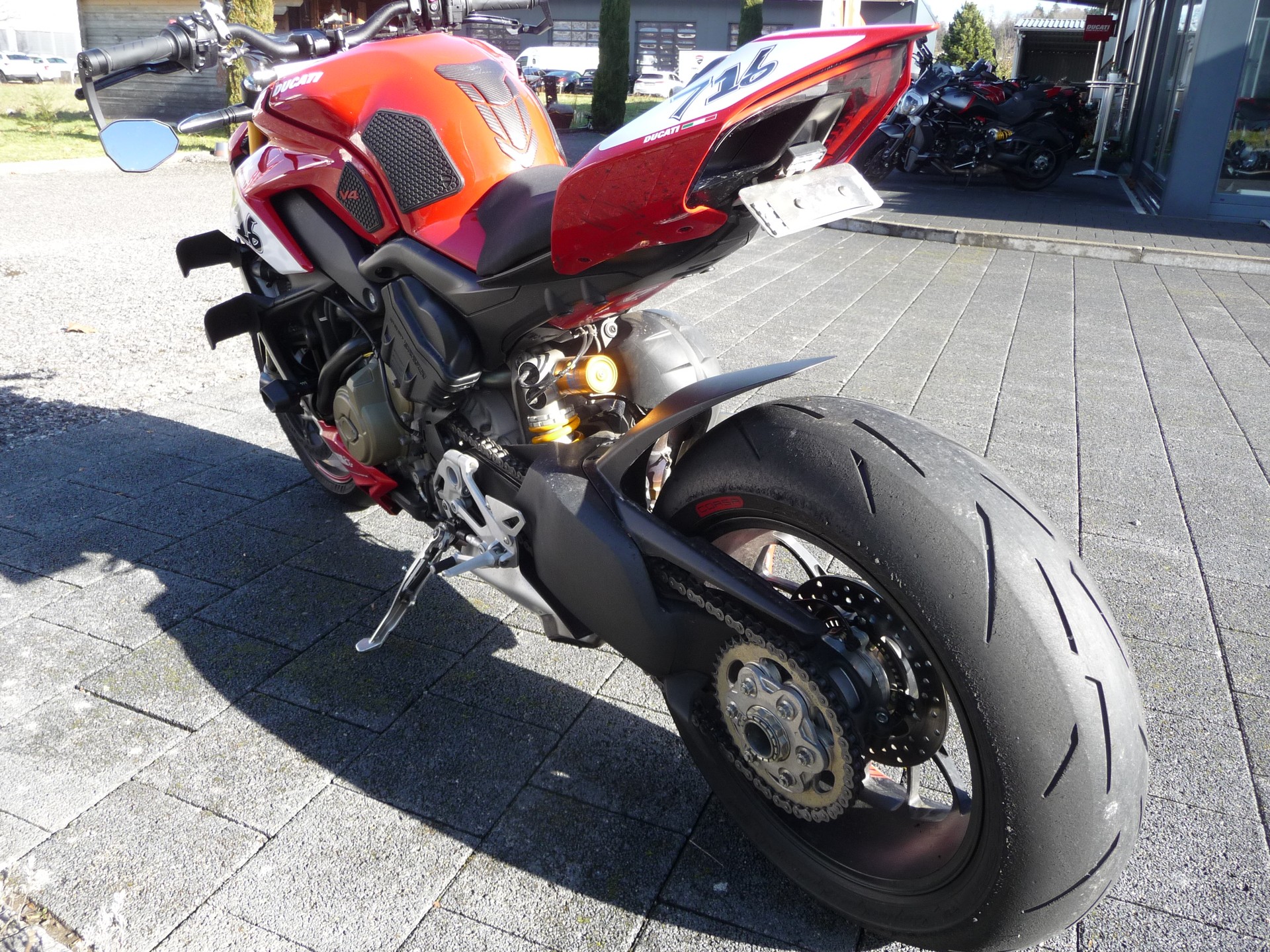 DUCATI Streetfighter V4 S-image-6