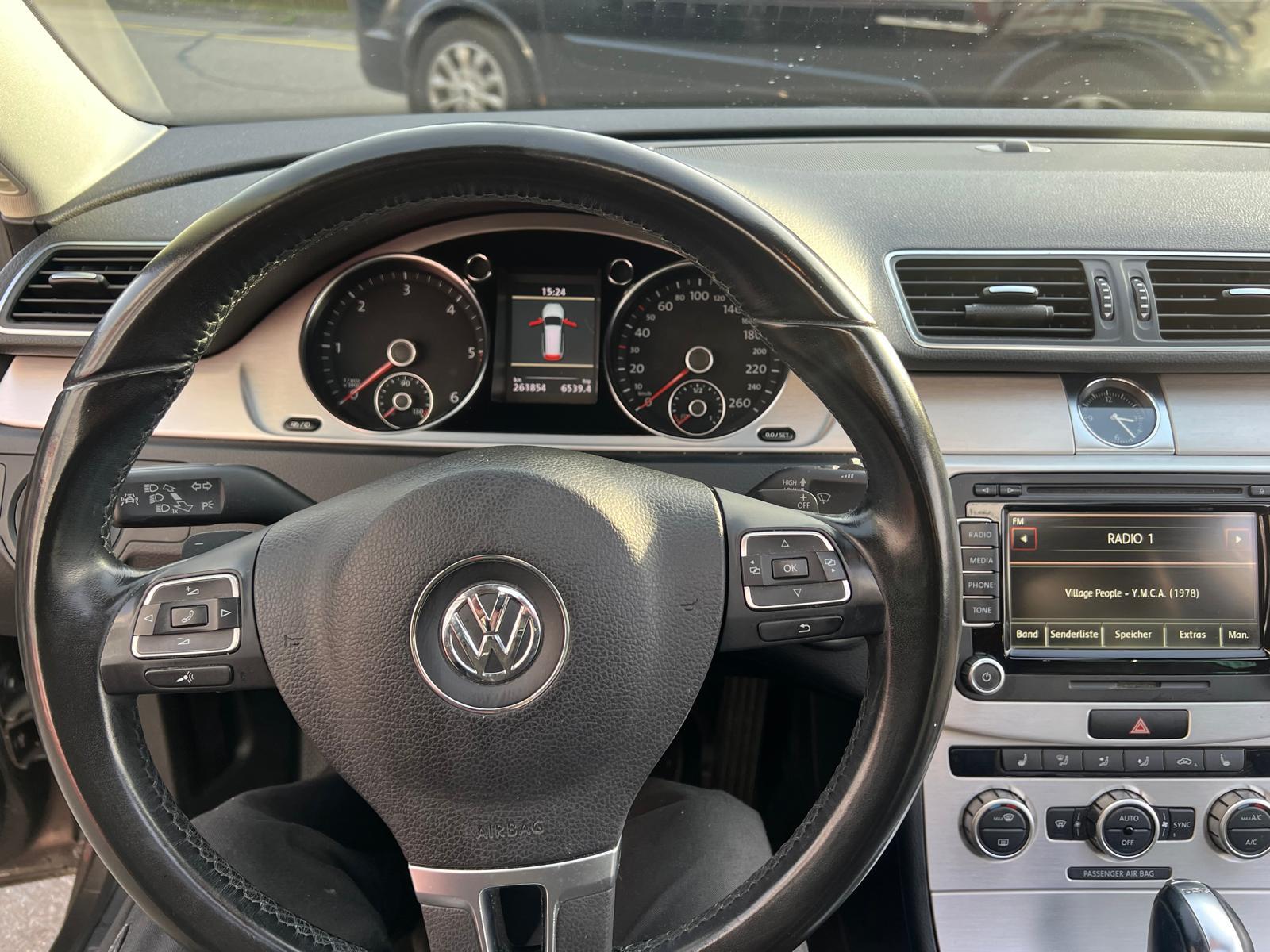 VW Passat Variant 2.0 TDI 177 BlueMT High.DSG 4m-image-5