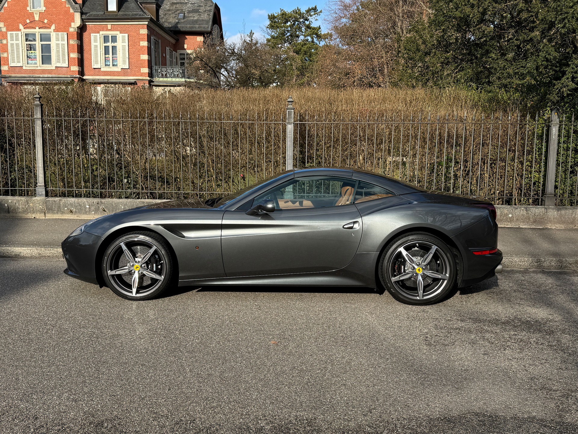 FERRARI California 3.9 V8 T-image-14