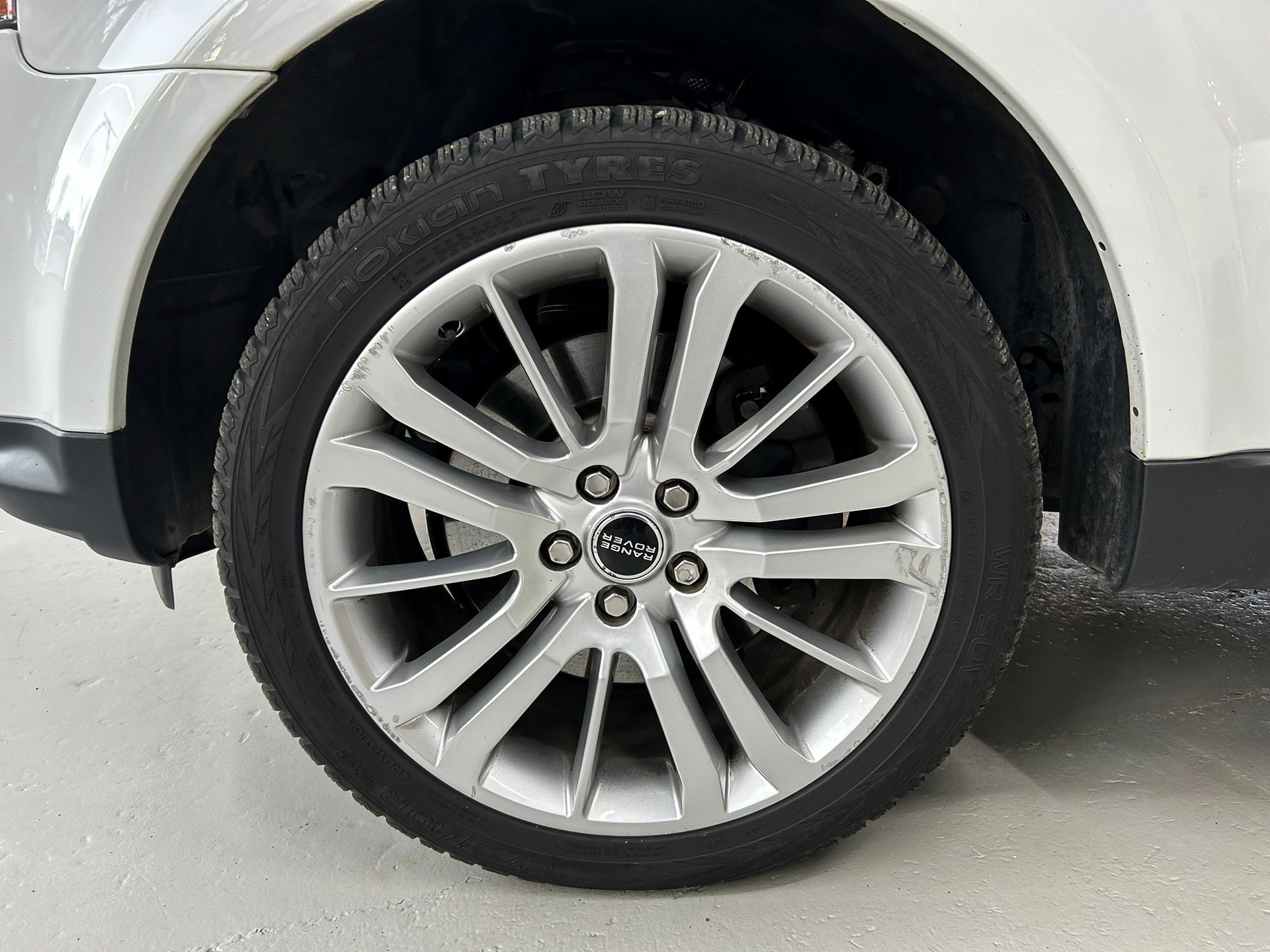 LAND ROVER Range Rover Sport 3.0 TDV6 HSE Automatic-image-6