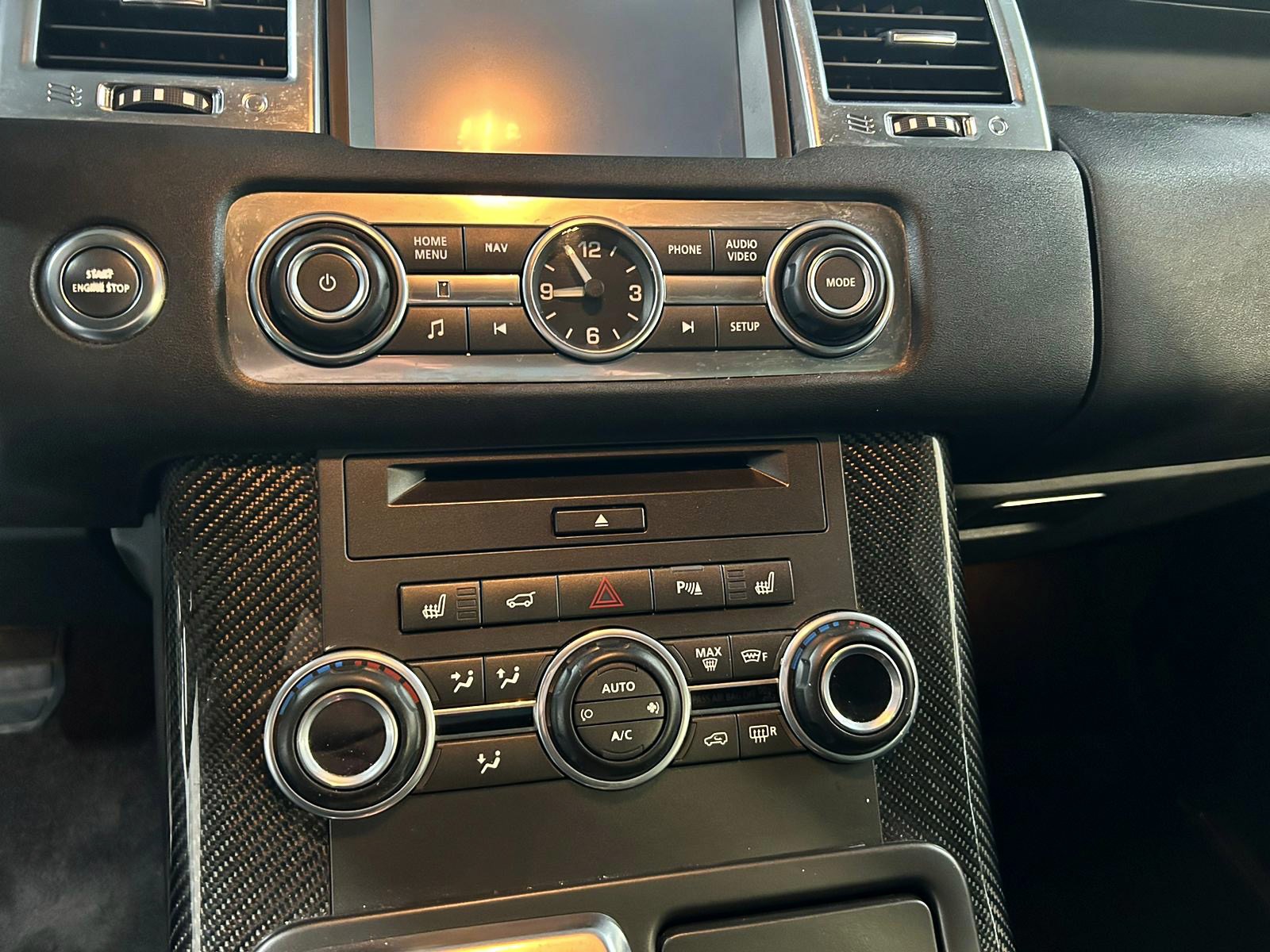 LAND ROVER Range Rover Sport 3.0 TDV6 HSE Automatic-image-19