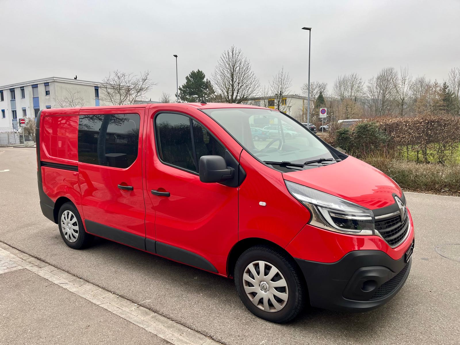 RENAULT TRAFIC