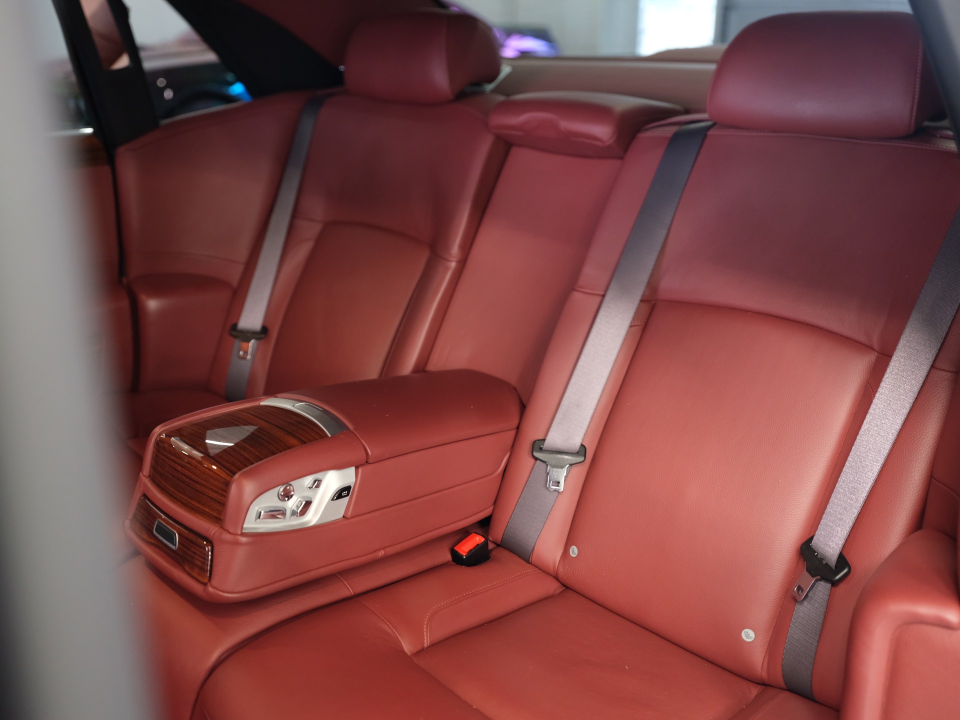 ROLLS-ROYCE Ghost 6.6 V12-image-30