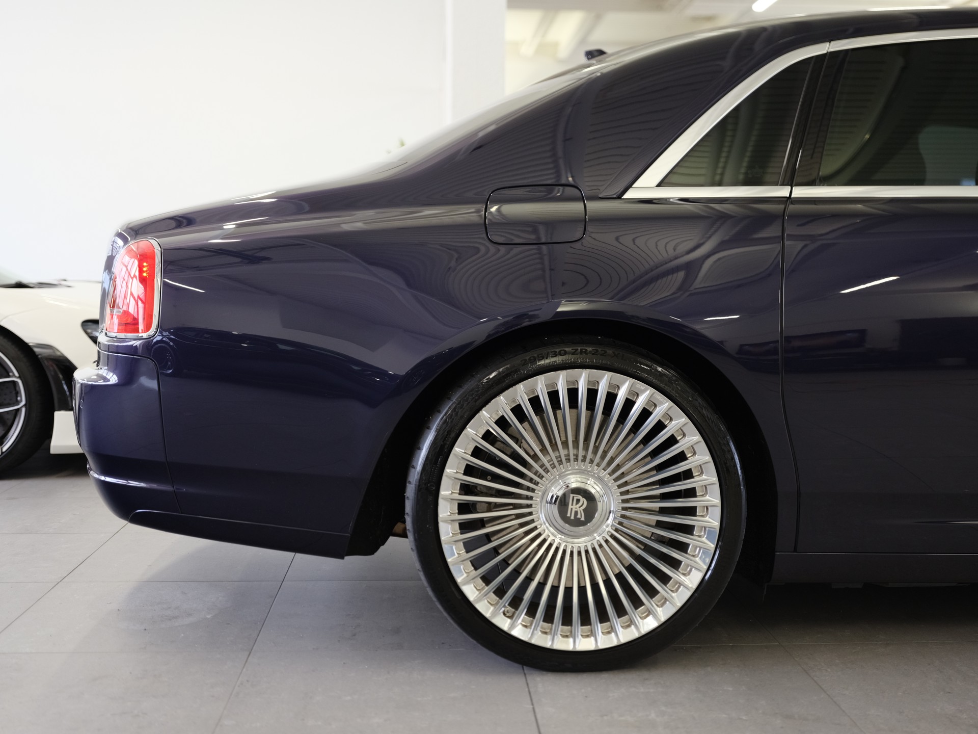 ROLLS-ROYCE Ghost 6.6 V12-image-13