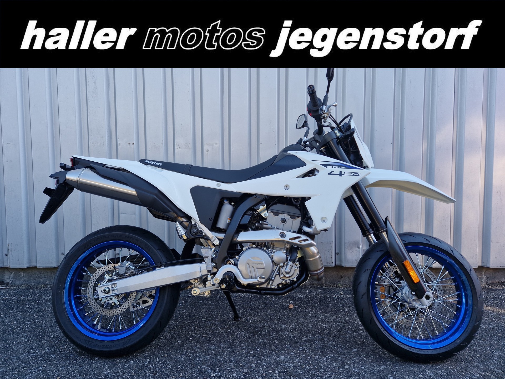 SUZUKI DR-Z4SM-image-0