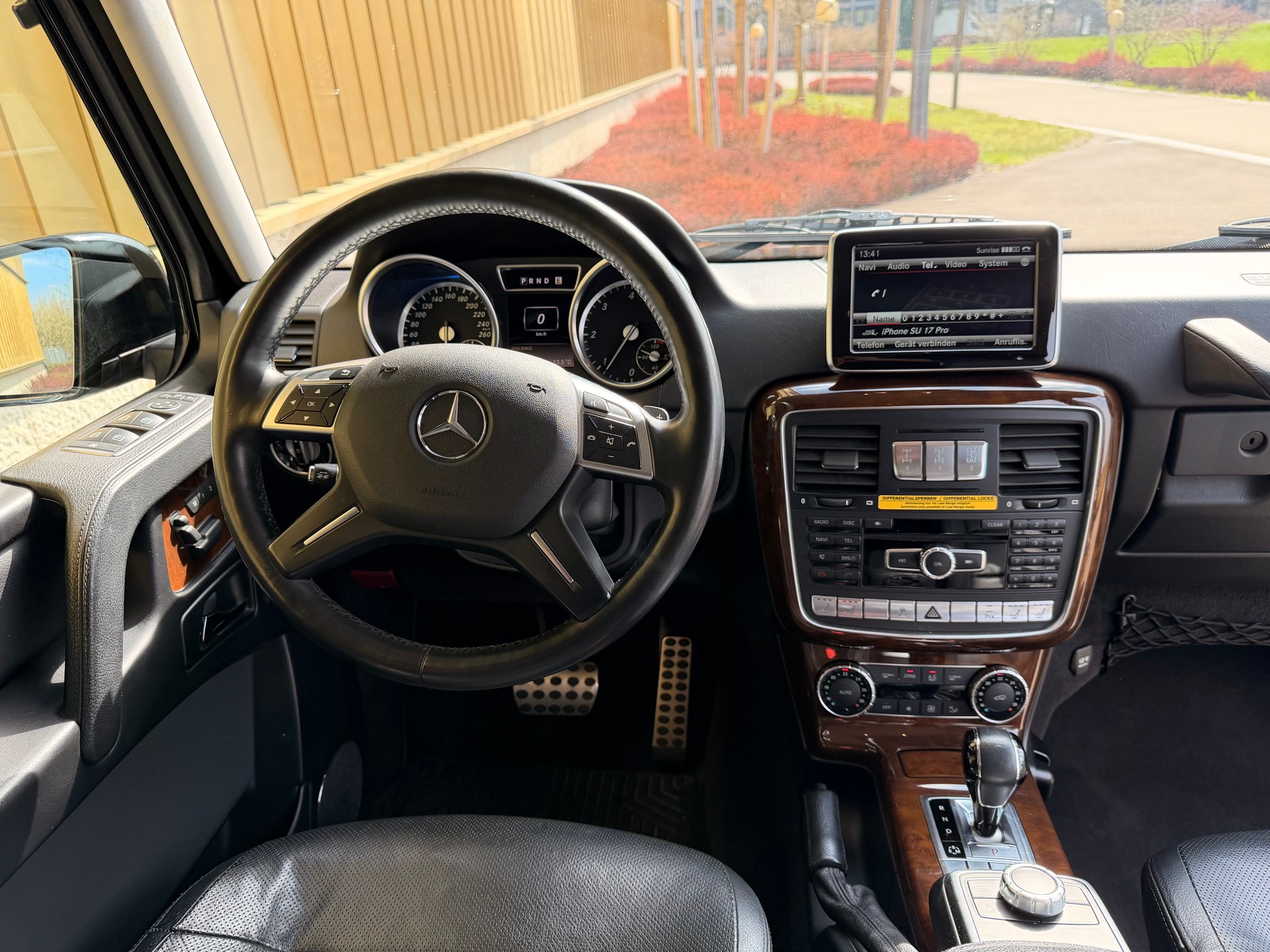 MERCEDES-BENZ G 350 BlueTEC 7G-Tronic-image-13