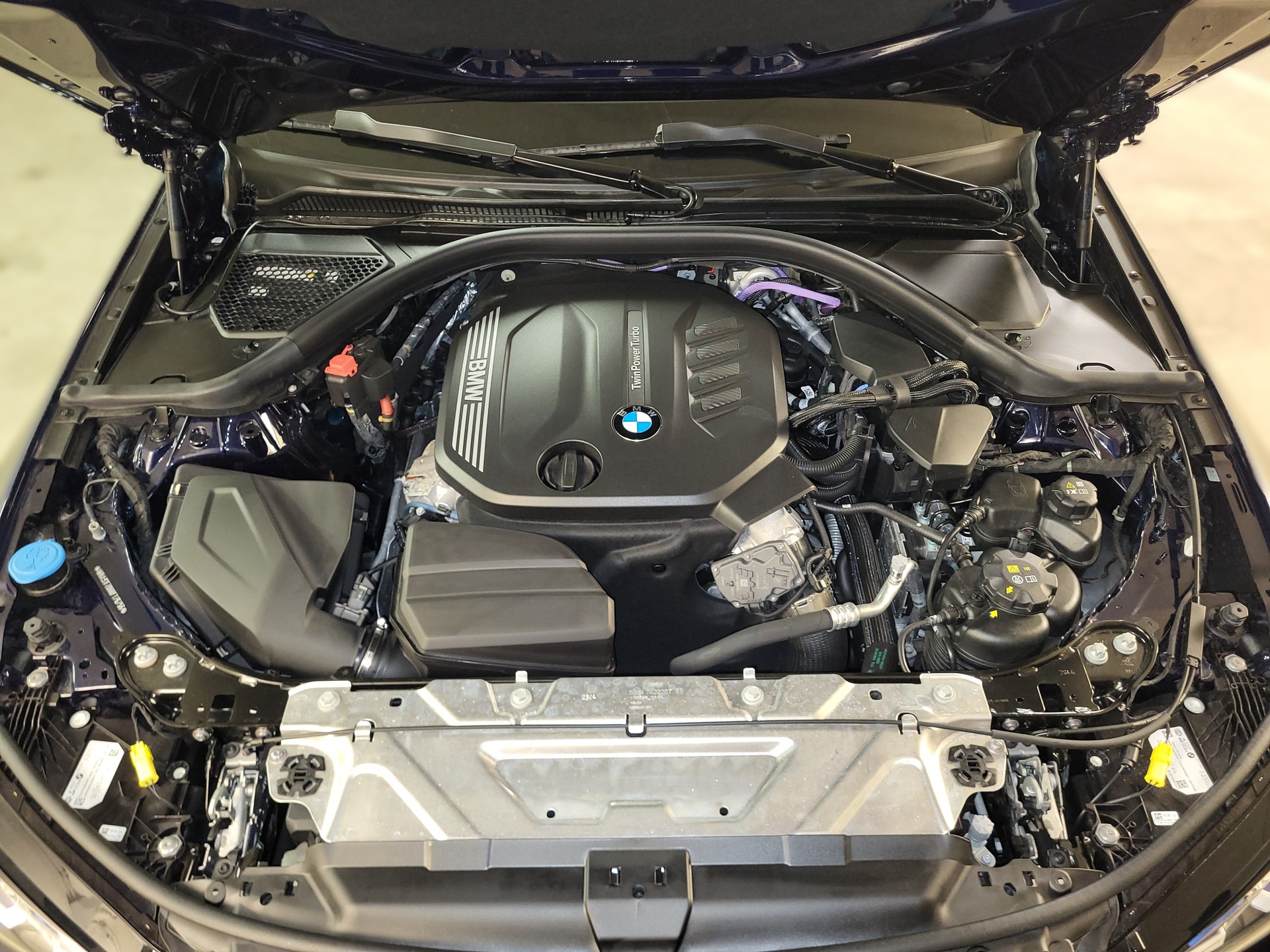 BMW 320d xDrive 48V Touring Steptronic M Sport-image-29