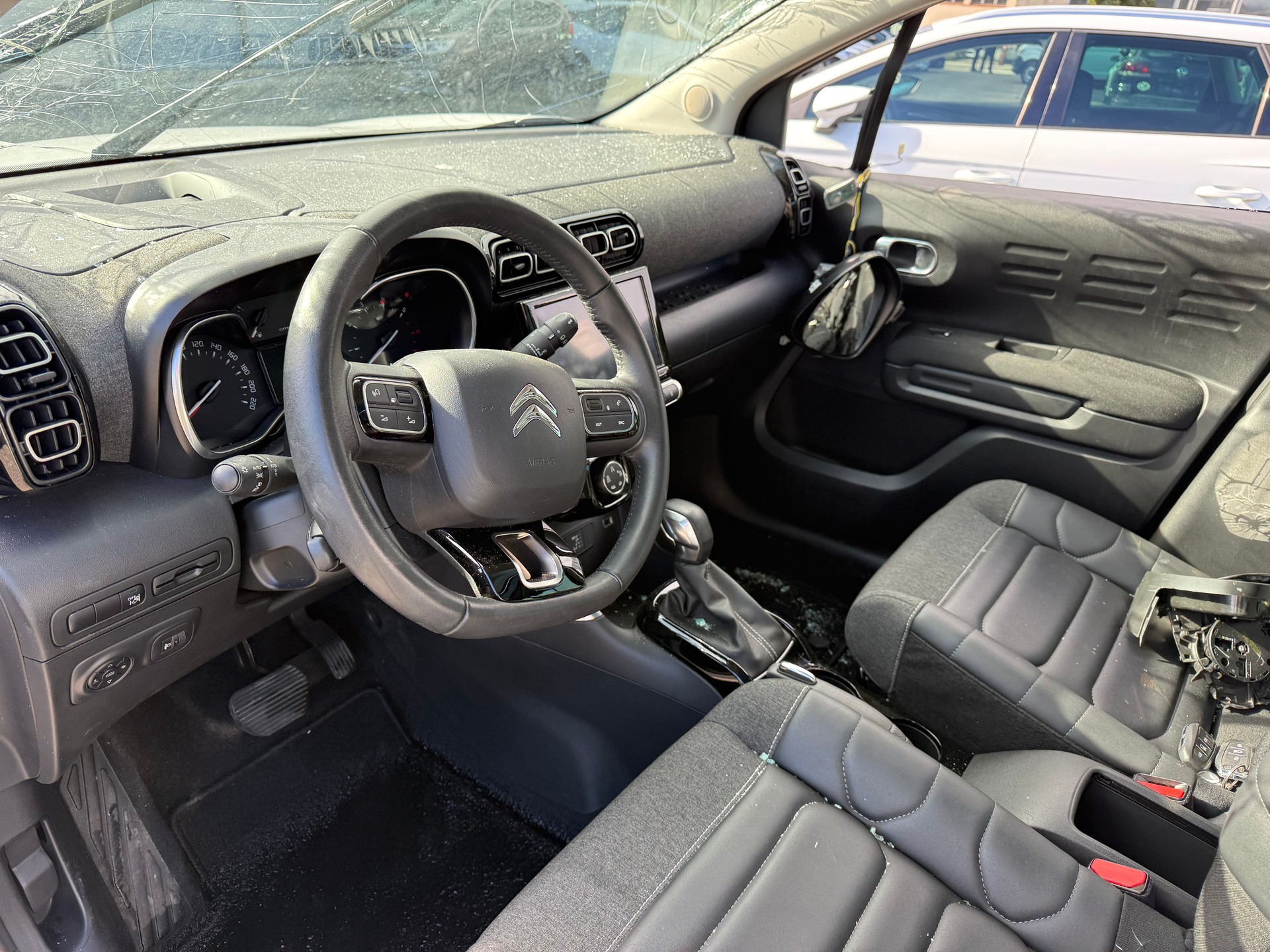 CITROEN C3 Aircross 1.2i PureTech Swiss Edition+ EAT6-image-11