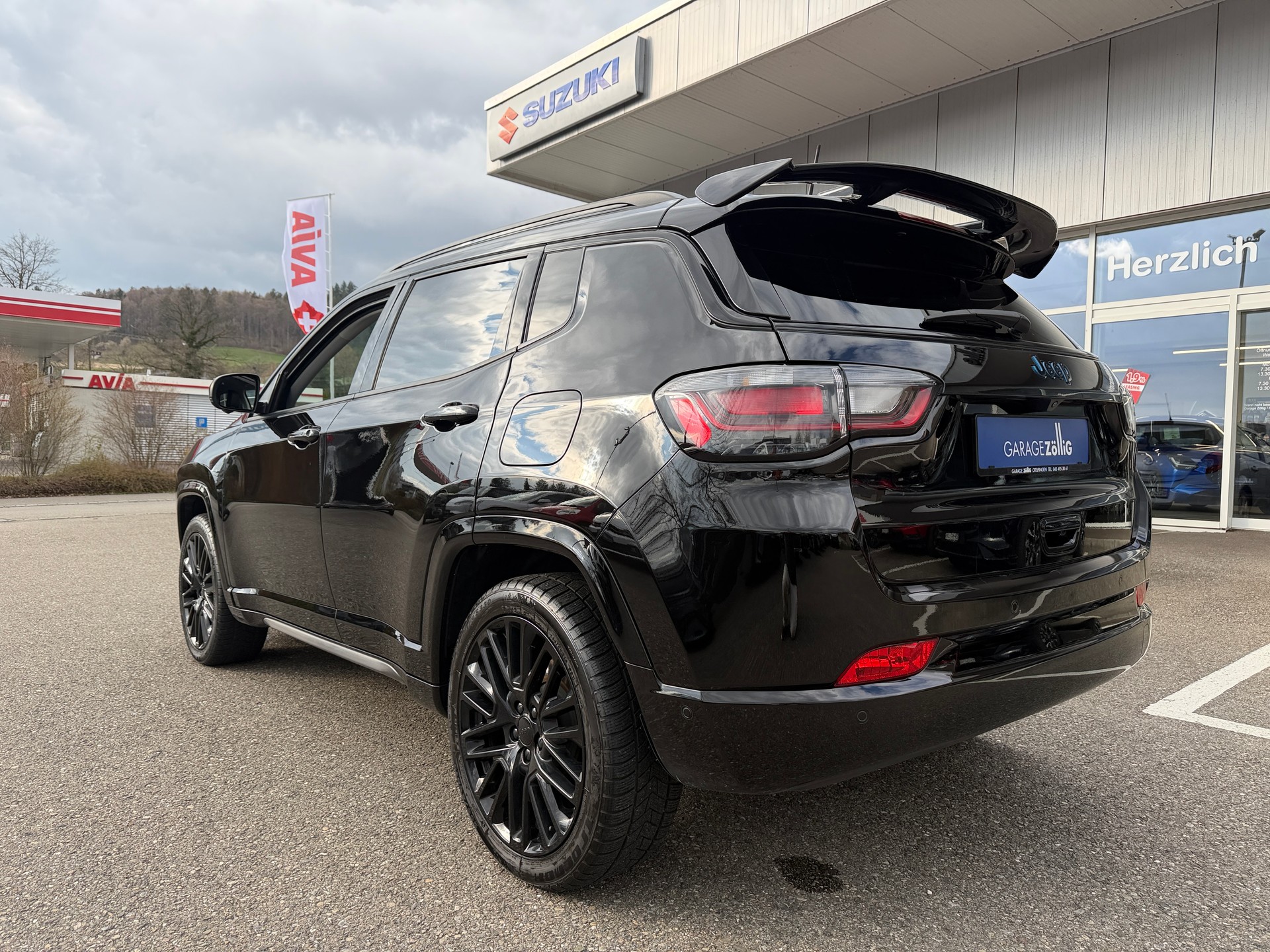 JEEP Compass 1.3 T PHEV S Plus AWD-showroom-element-3
