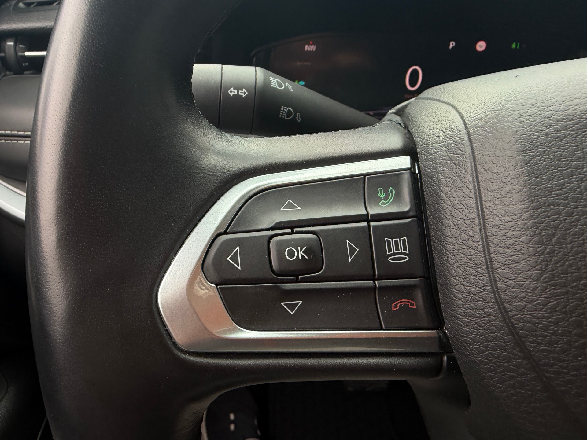 JEEP Compass 1.3 T PHEV S Plus AWD-image-10