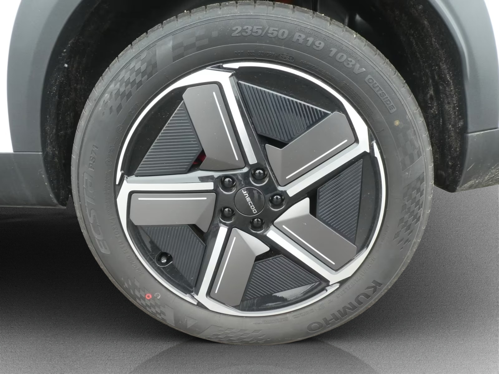 JAECOO 7 1.5TGDI HEV Exclusive DCT-image-18
