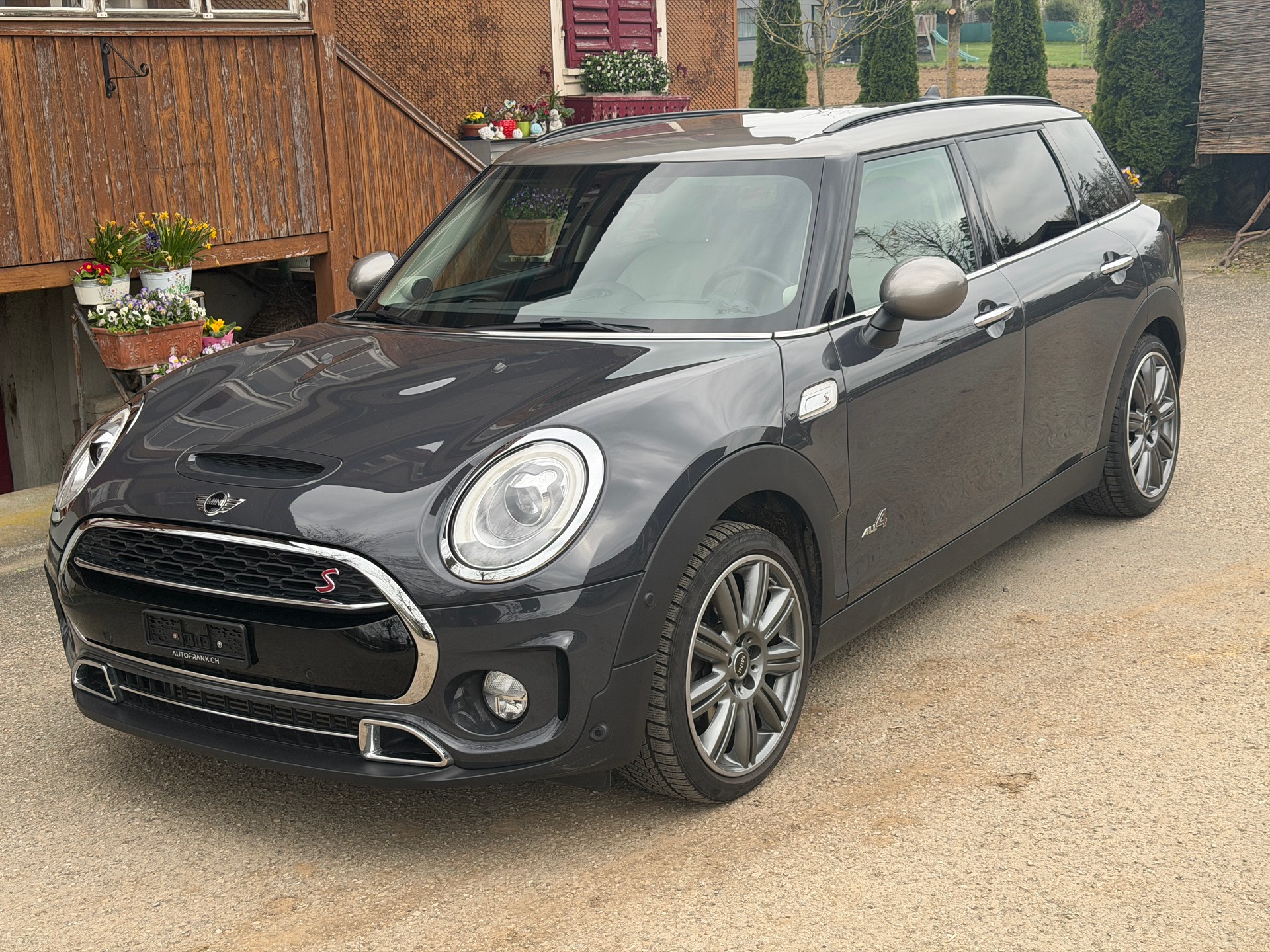 MINI Clubman Cooper S ALL4 Steptronic-image-1