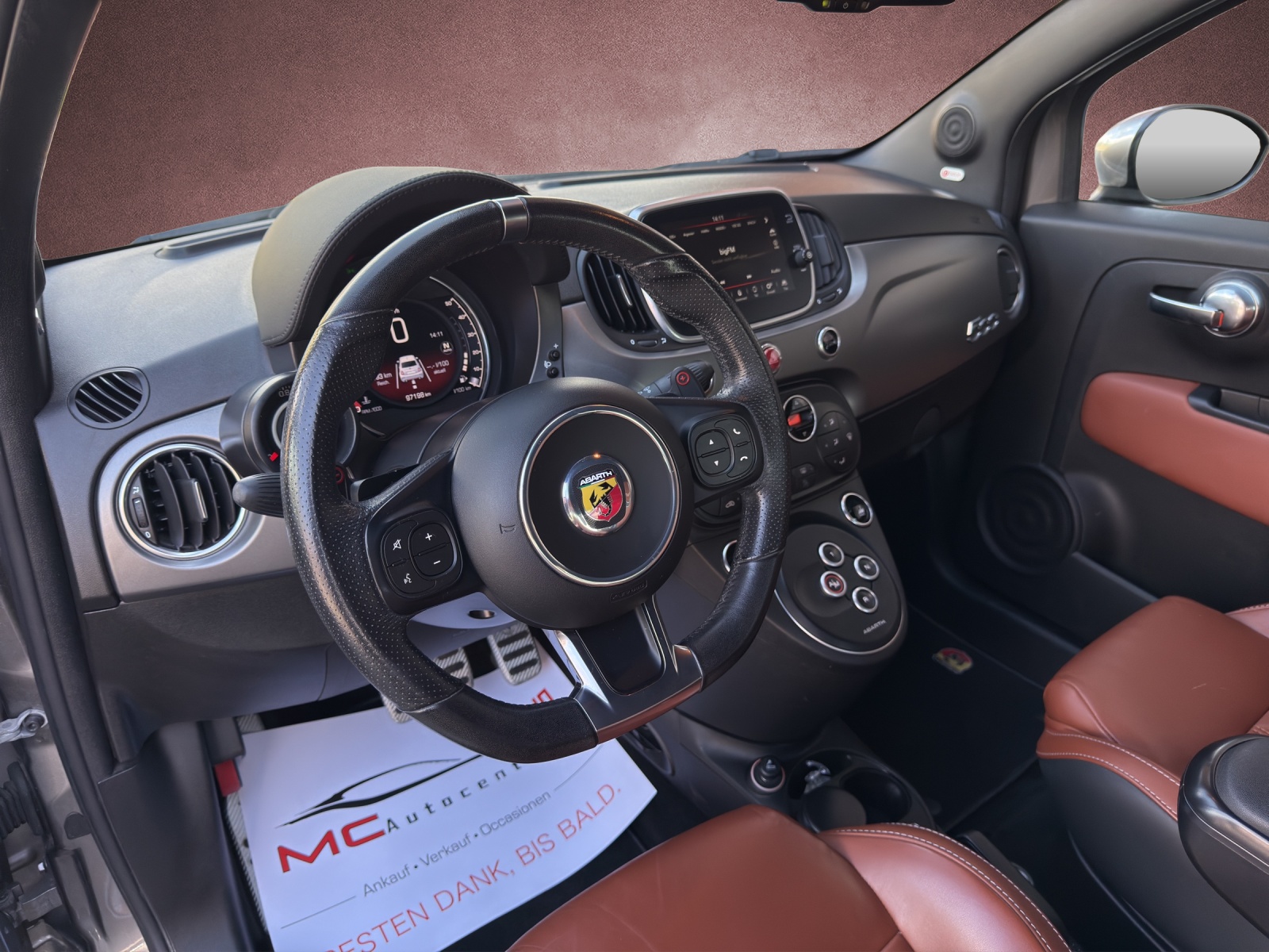 FIAT 595 1.4 16V Turbo Abarth Turismo Dualogic-image-6