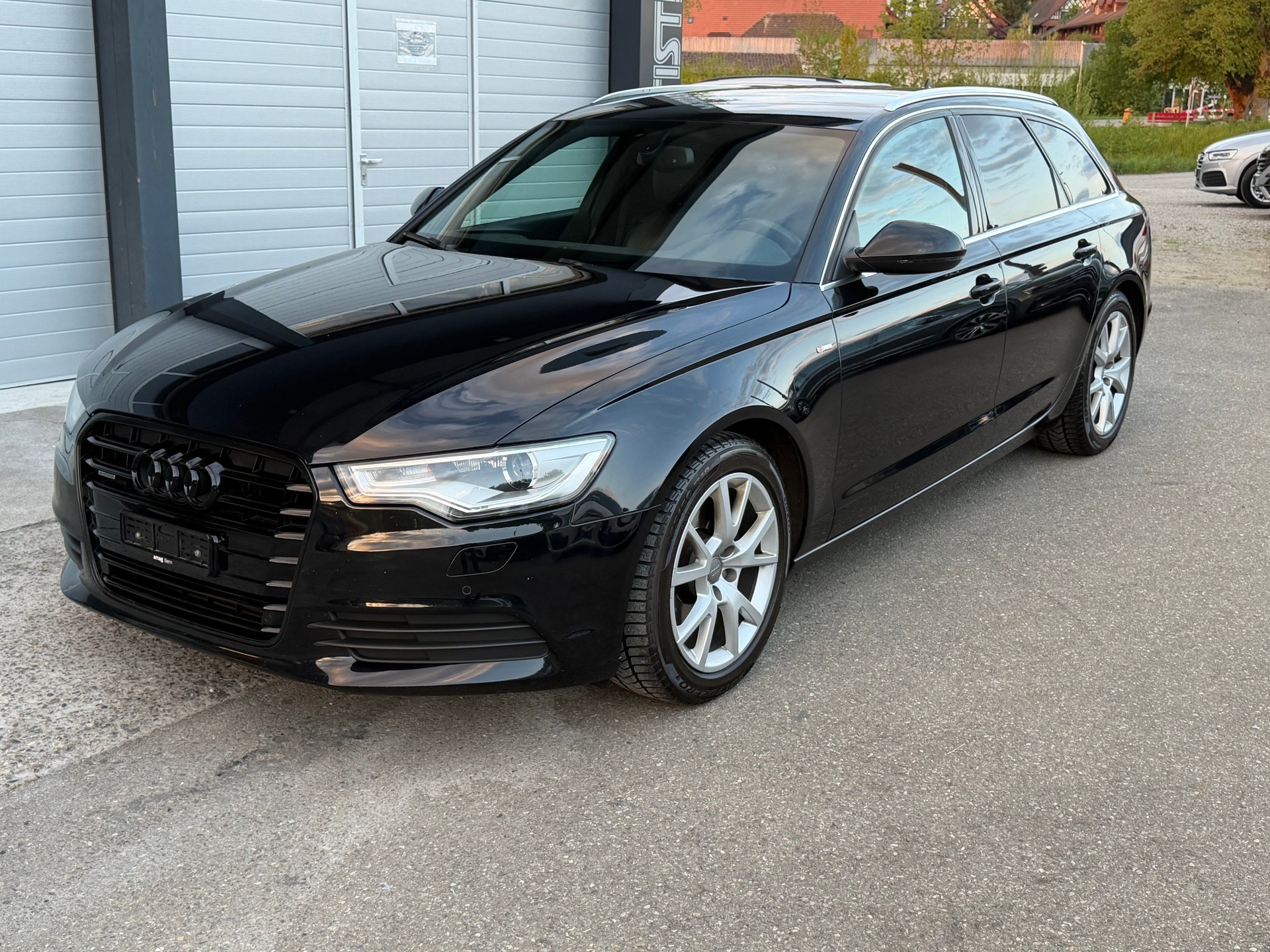 AUDI A6 Avant 3.0 TDI V6 quattro S-tronic S-Line