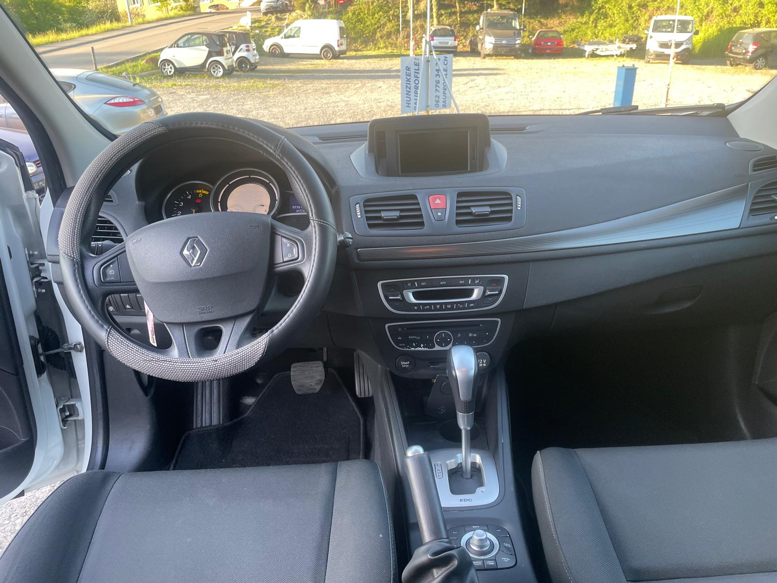 RENAULT Mégane 1.5 dCi-image-10