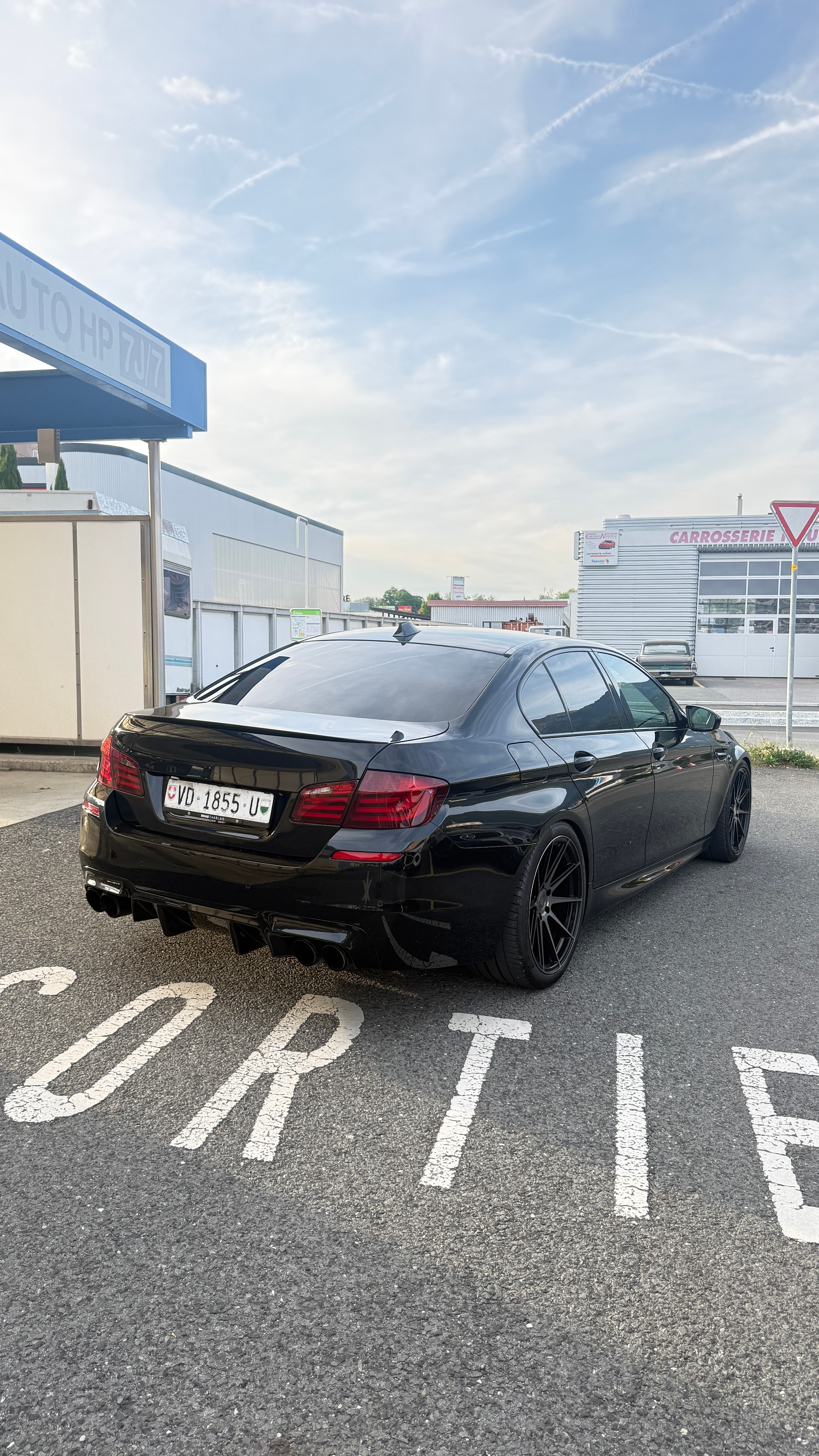 BMW M5 Drivelogic-image-3