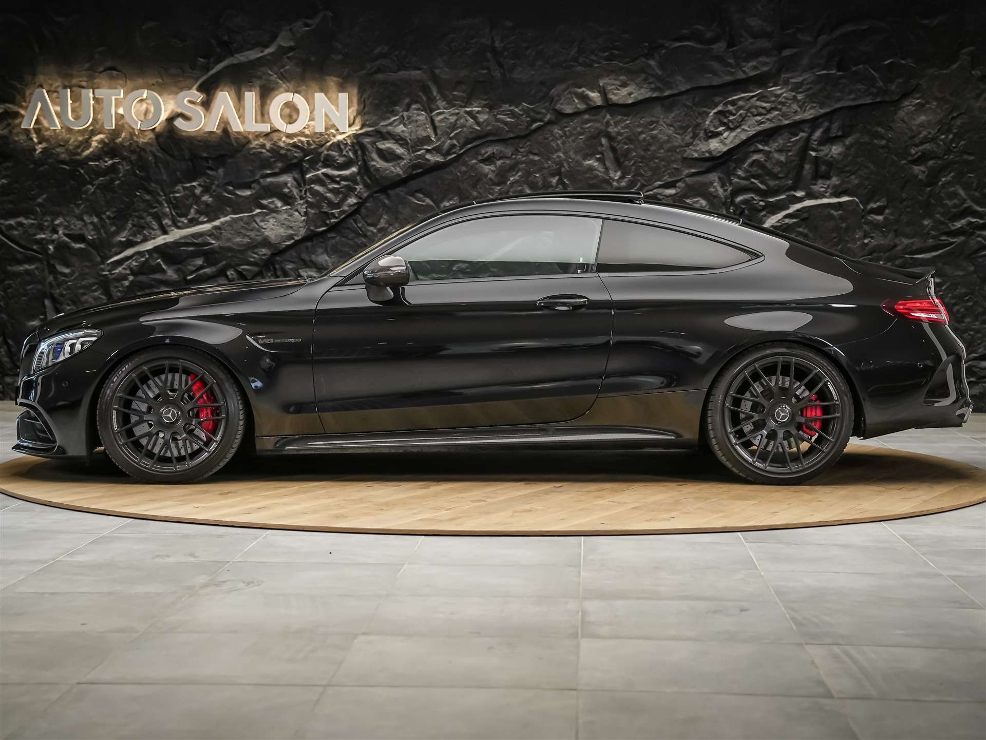 MERCEDES-BENZ C 63 S AMG 9G-tronic *Facelift*360° Kamera*Panorama*AMG Carbon Packet*-showroom-element-2