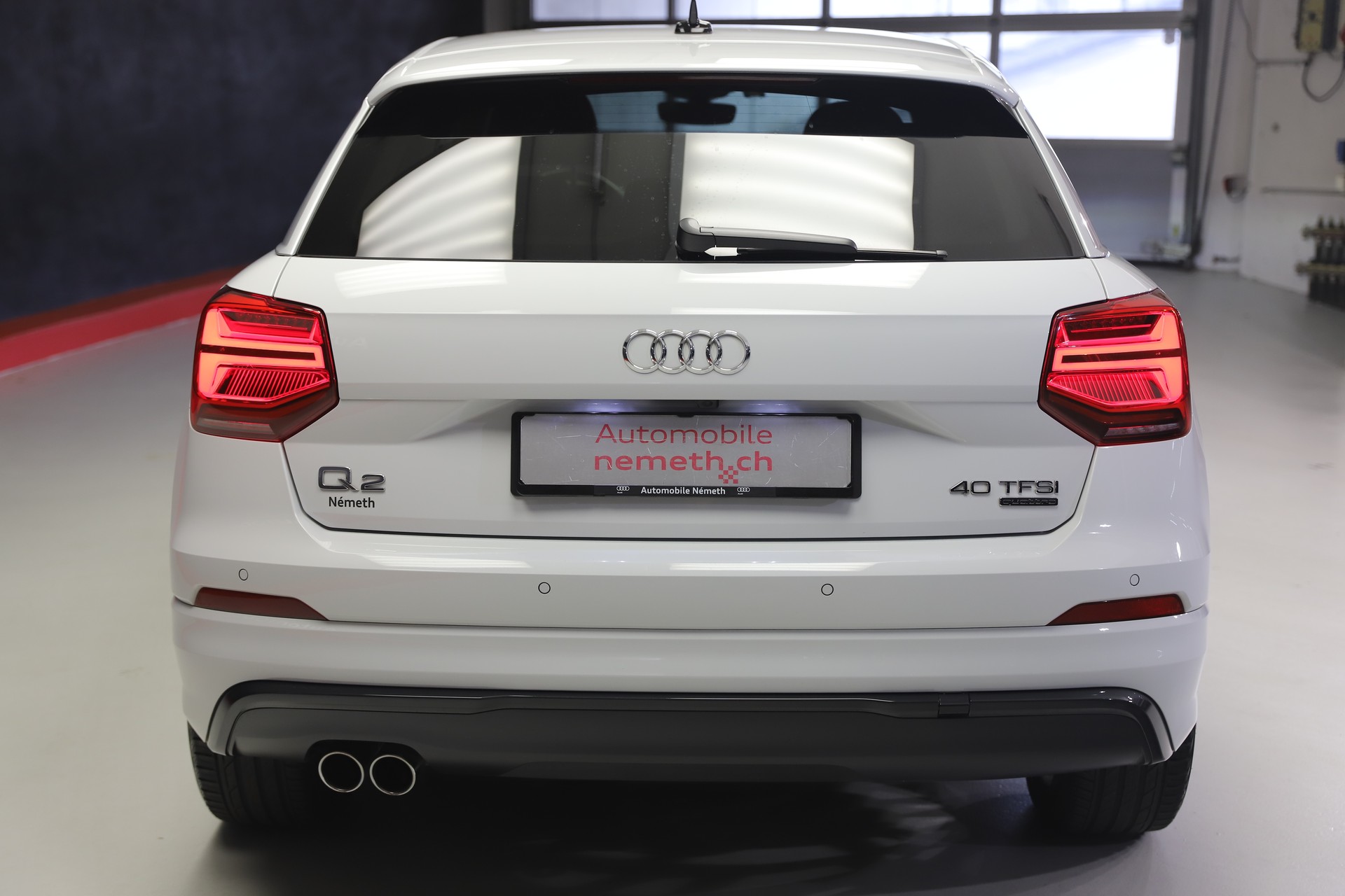 AUDI Q2 40 TFSI Sport quattro S-tronic-showroom-element-3