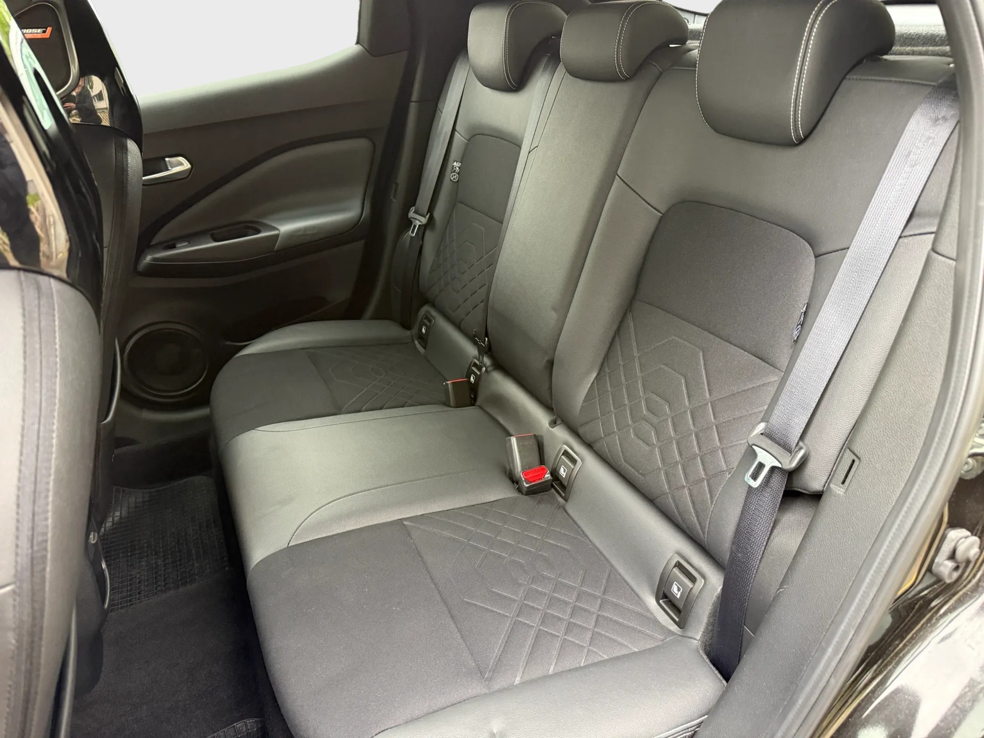 NISSAN Juke 1.0 DIG-T N-Connecta DCT-image-15