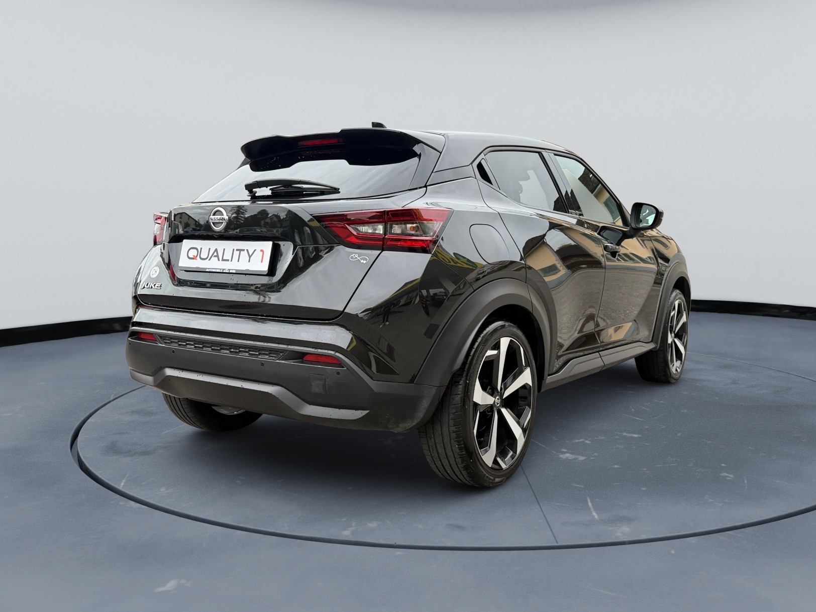 NISSAN Juke 1.0 DIG-T N-Connecta DCT-image-4