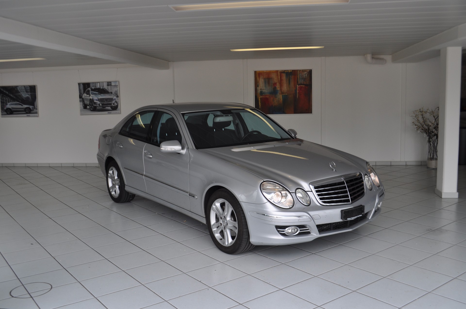 MERCEDES-BENZ E 280 Avantgarde 4Matic Automatic