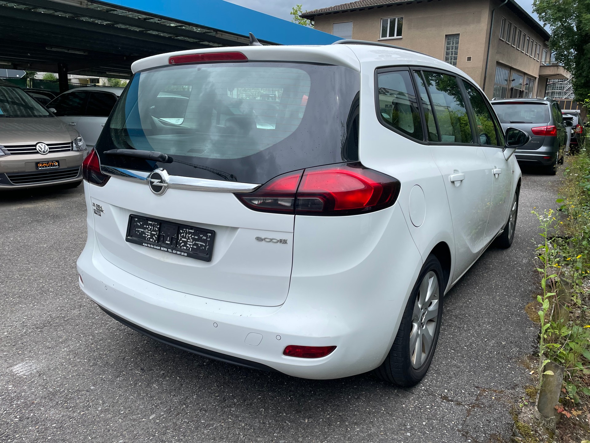 OPEL Zafira Tourer 1.6 CDTi Business Line-image-2