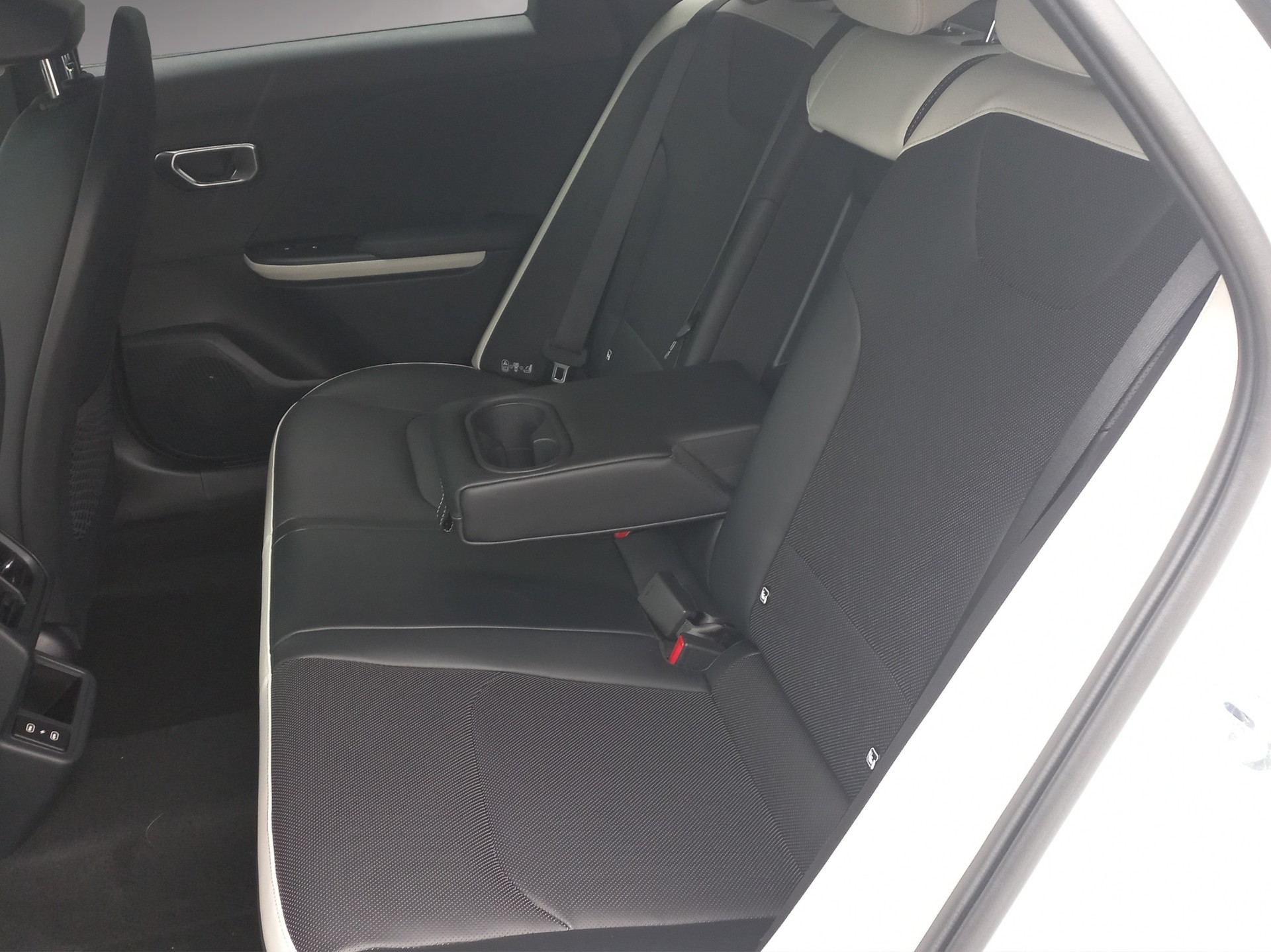 KIA K4 1.6T-GDi GT-Line 7DCT-image-11