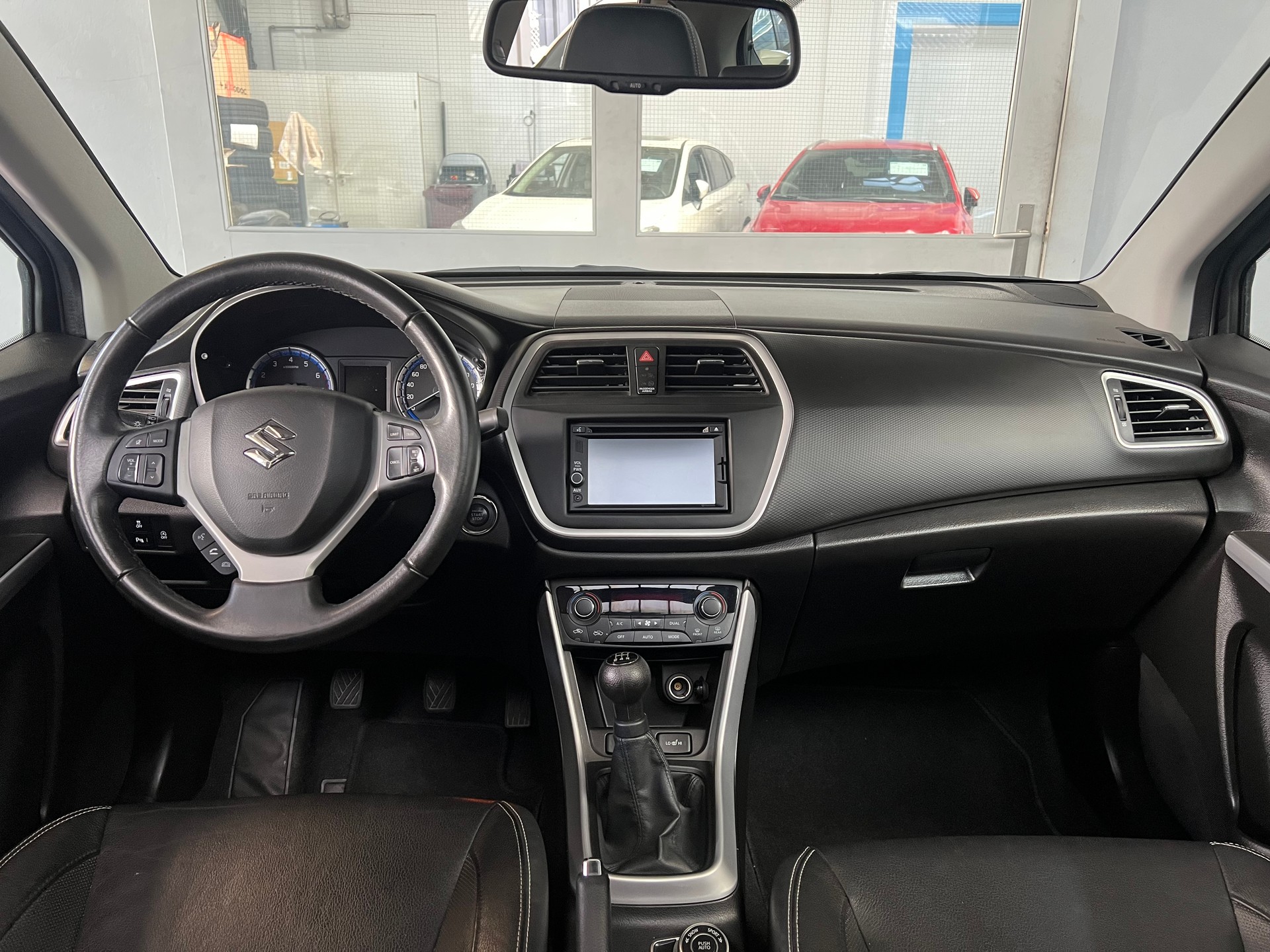 SUZUKI SX4 S-Cross 1.6 16V GL Top 4WD-image-4