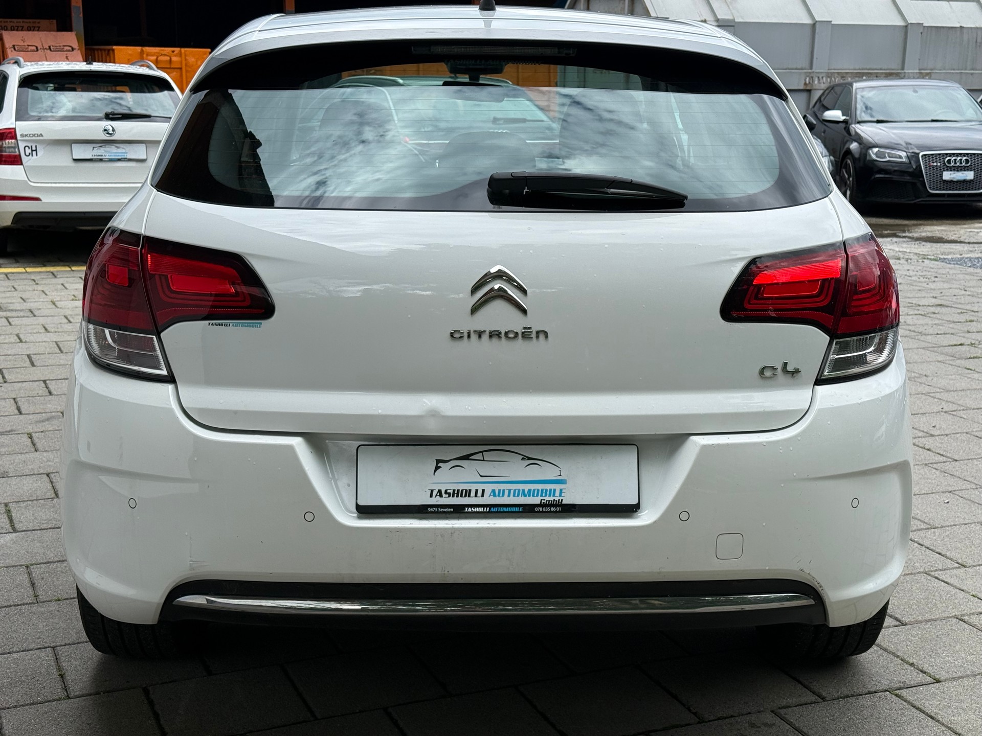 CITROEN C4 1.2 Pure Tech Feel-image-4