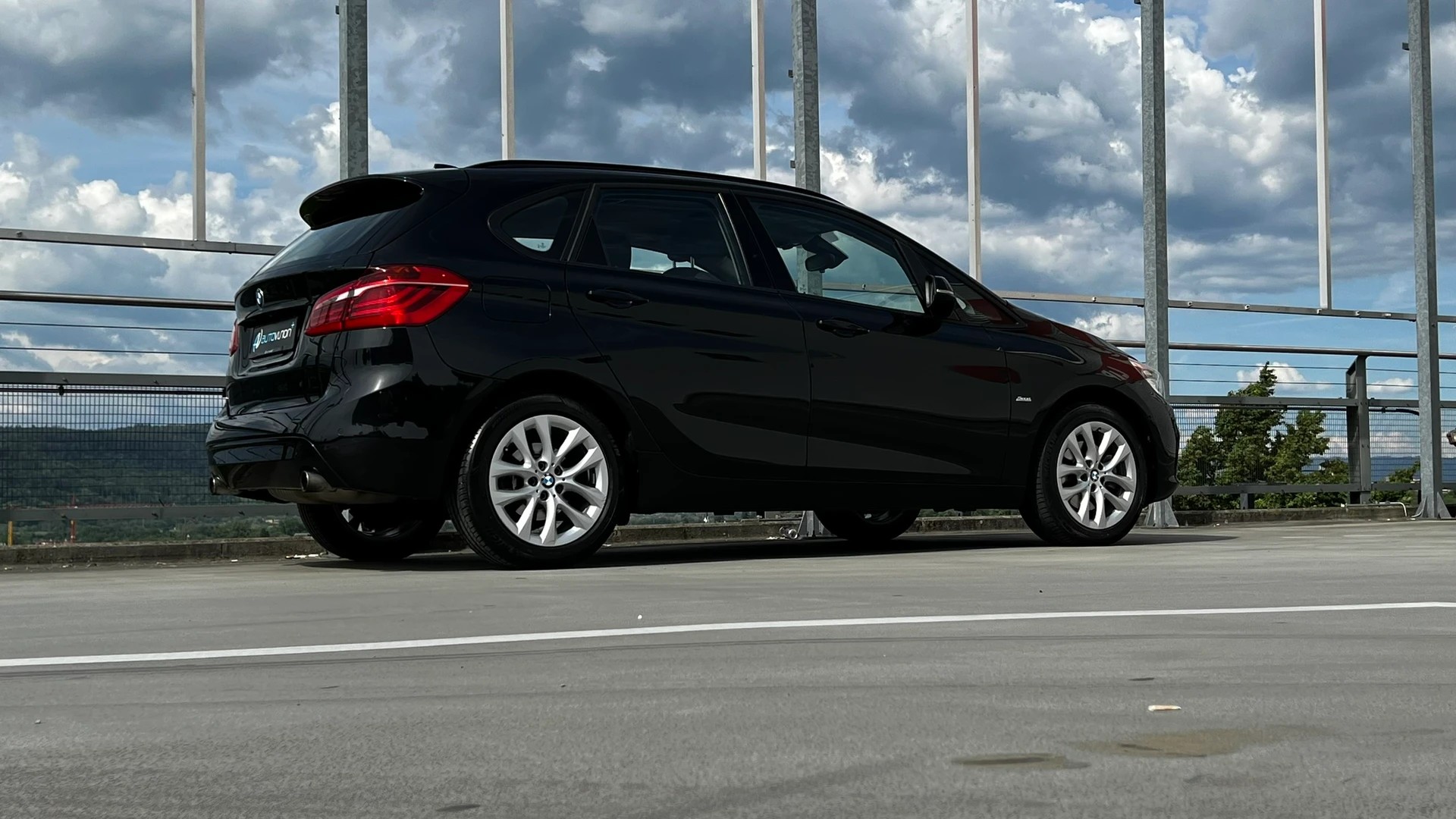 BMW 220i ACTIVE TOURER SPORT LINE STEPTRONIC l 192 PS-image-7