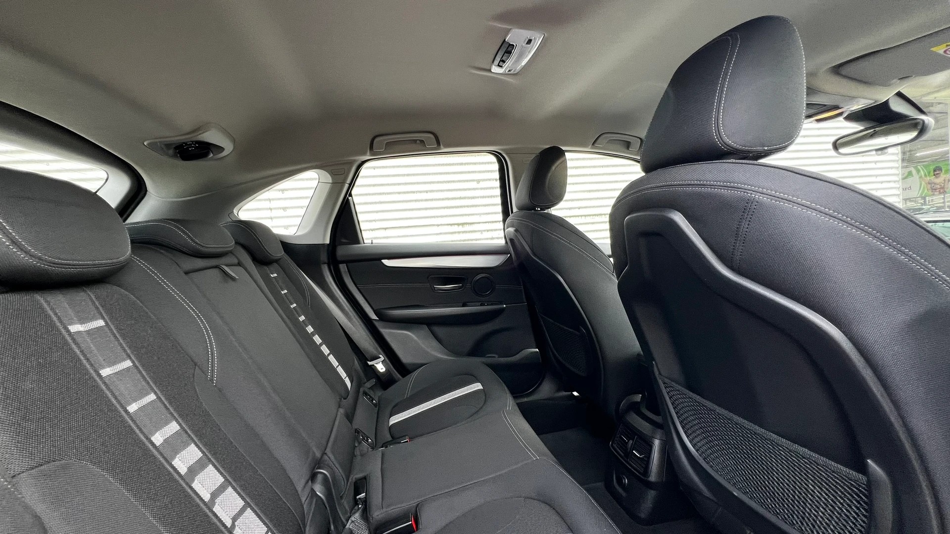 BMW 220i ACTIVE TOURER SPORT LINE STEPTRONIC l 192 PS-image-26
